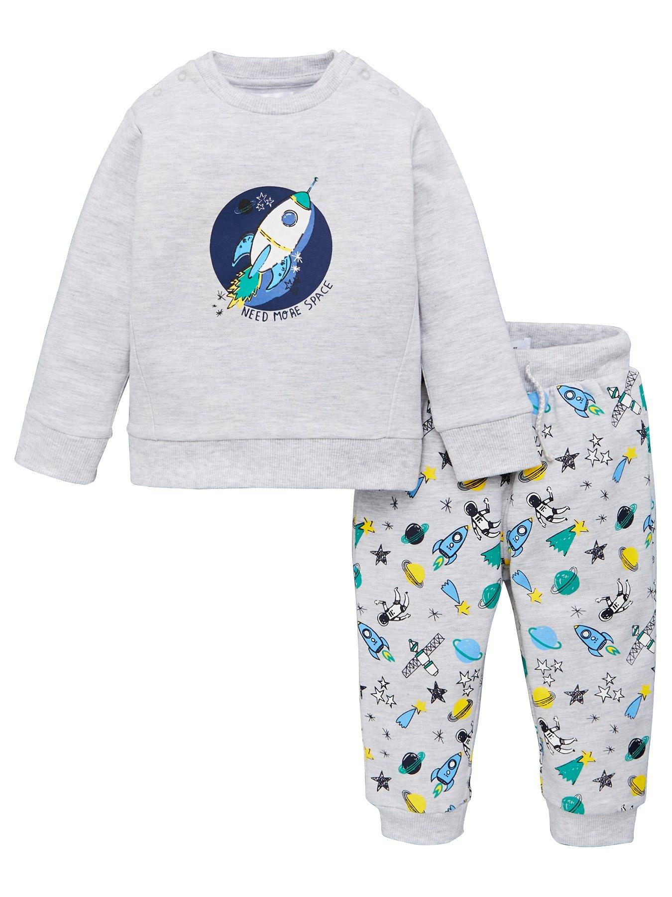 V By Very Baby Boys 2 Piece 'Need More Space' Sweat Top & Jogger Outfit review