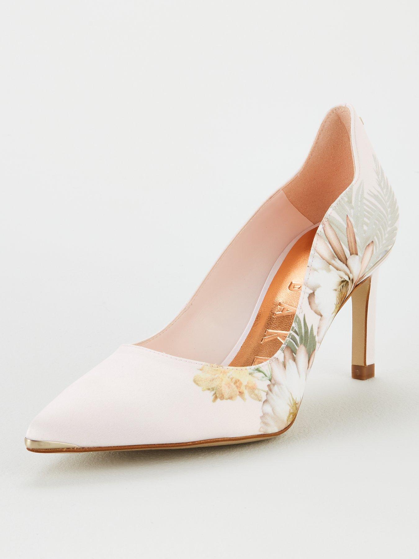 woodland heel shoes