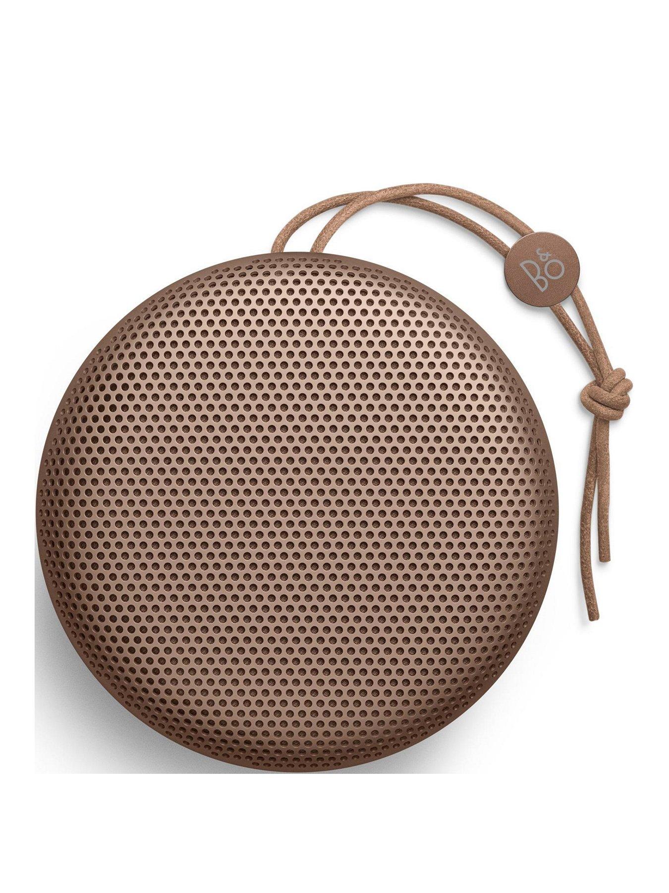 Bang & Olufsen Beoplay A1 Bluetooth Speaker -Tan review