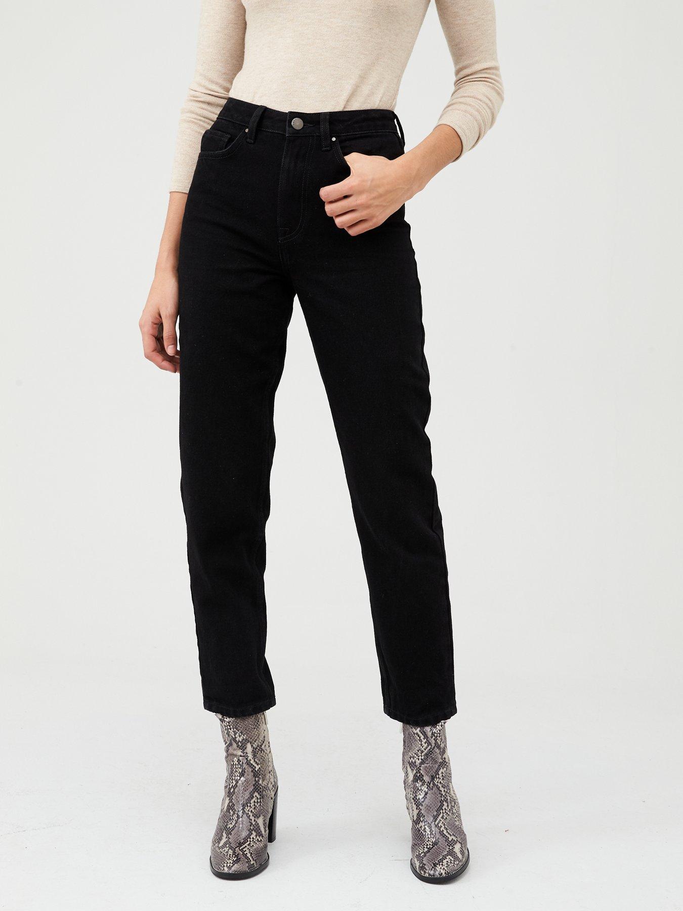 black boyfriend jeans