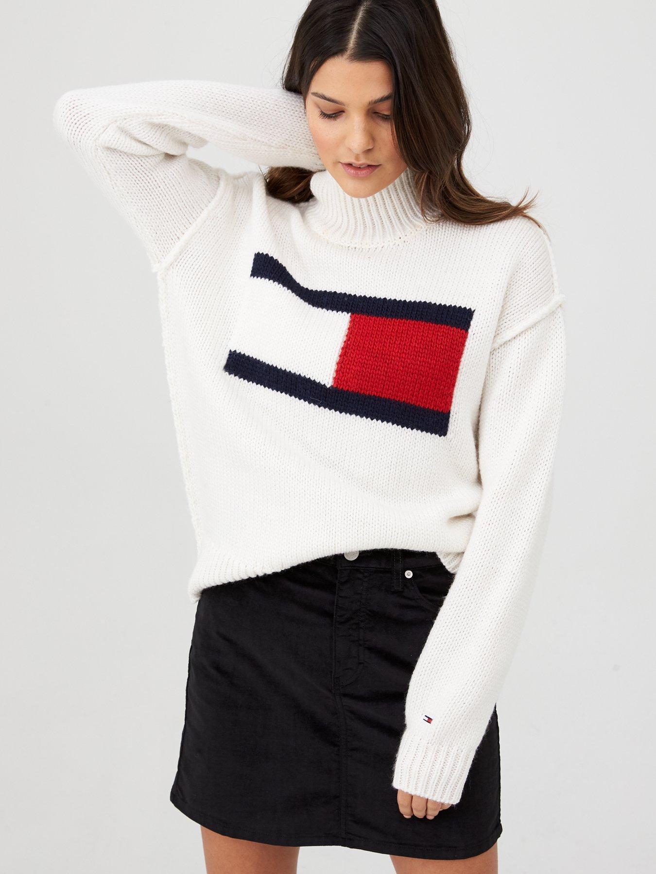 white tommy jeans sweater