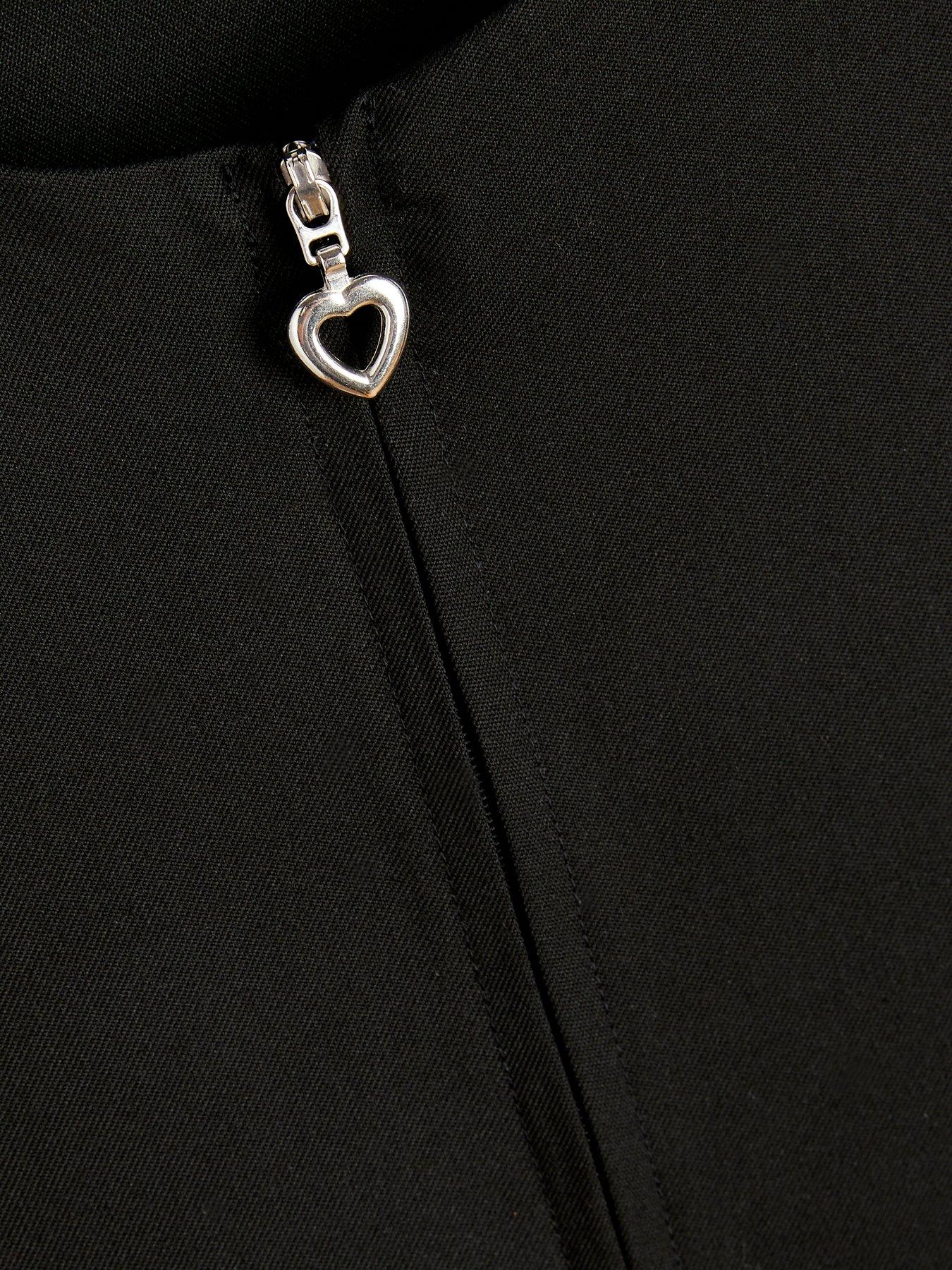 Image 5 of 6 of The Very Collection Girls 2 Pack Pleat Pinafore Water-Repellent&nbsp;School Dresses&nbsp;- Black