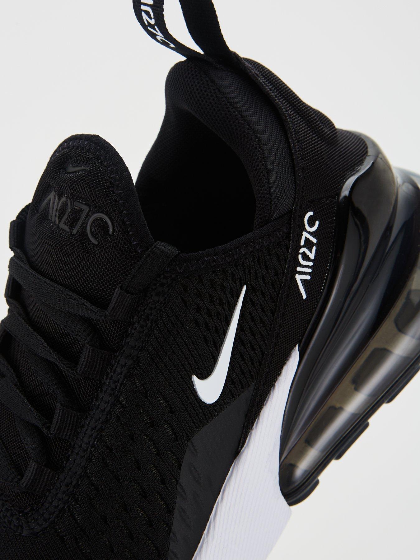 black nike trainers junior size 5
