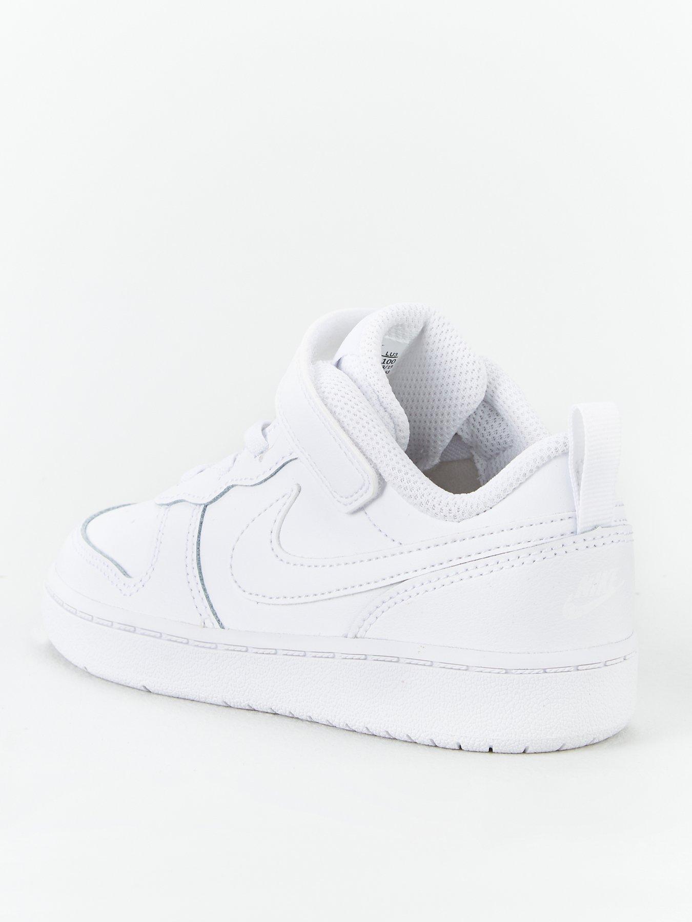 court borough trainers