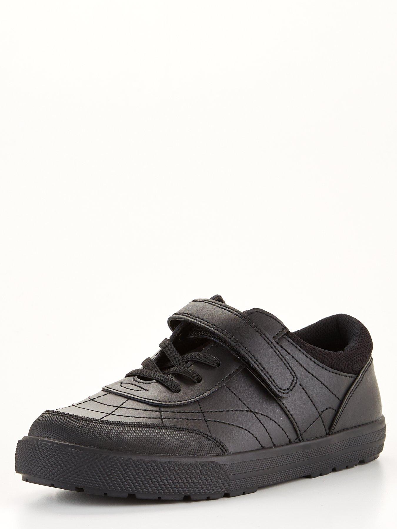 Older boys black on sale trainers