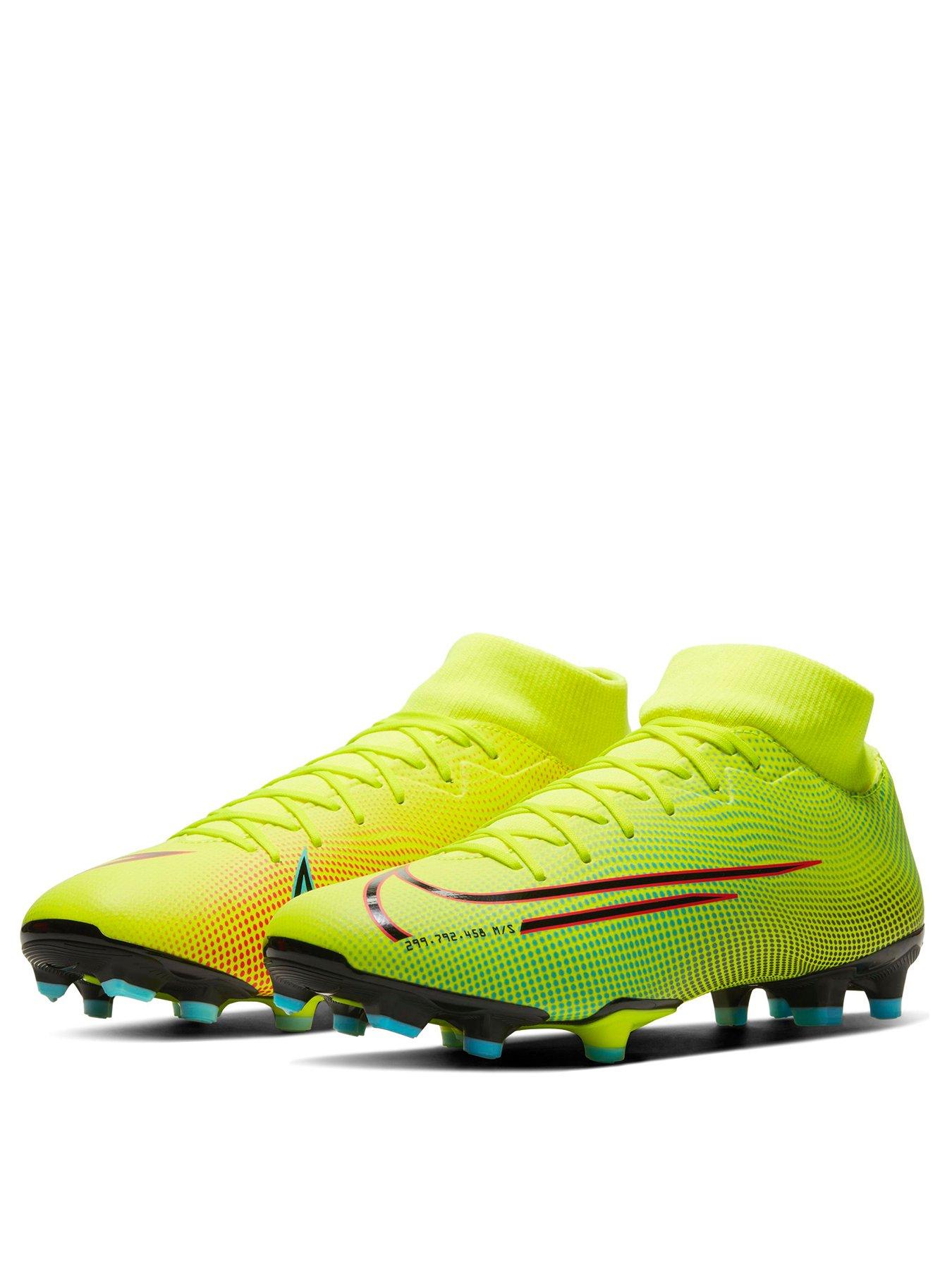 nike football shoes uk 7