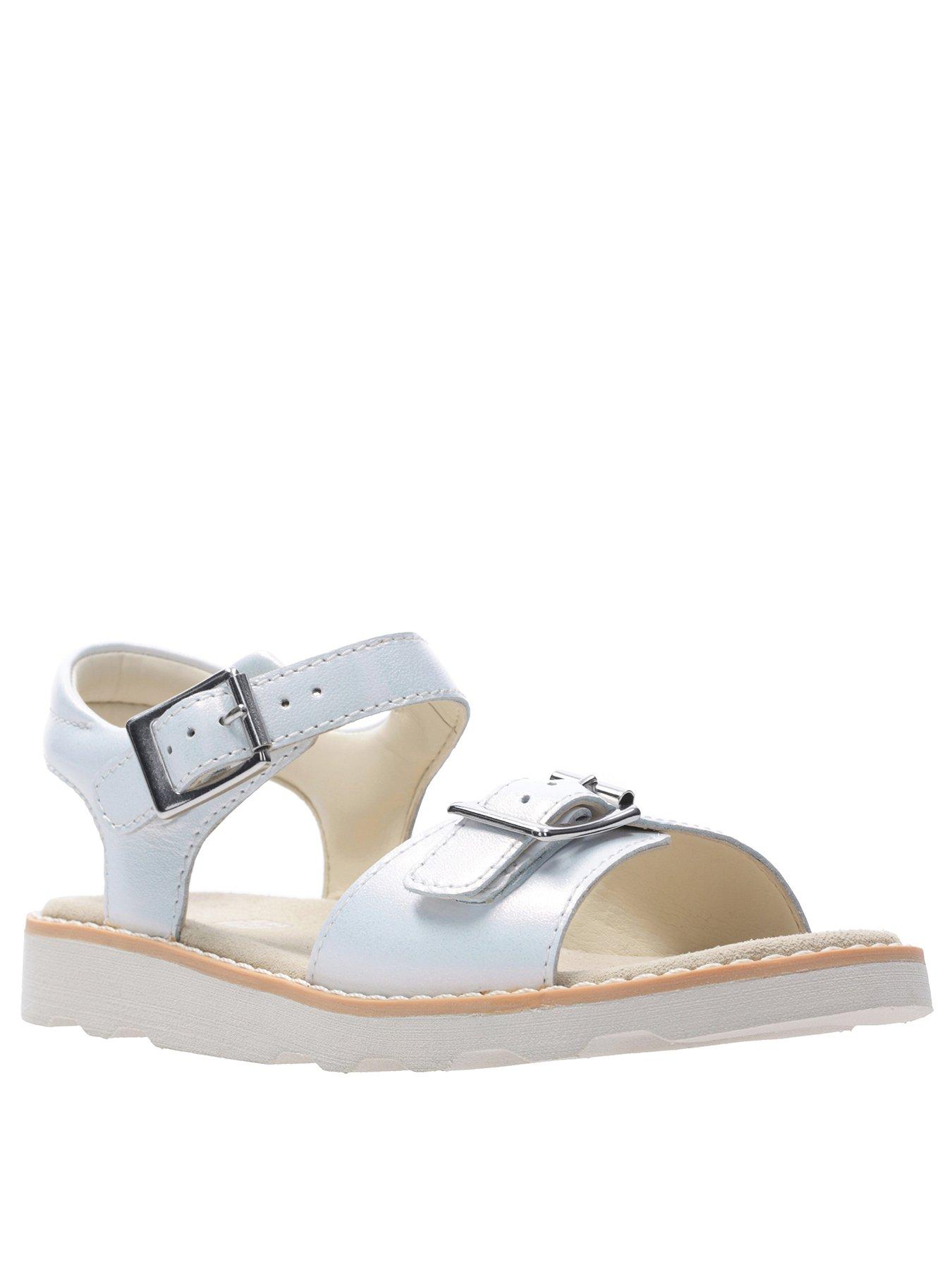 clarks girls white sandals