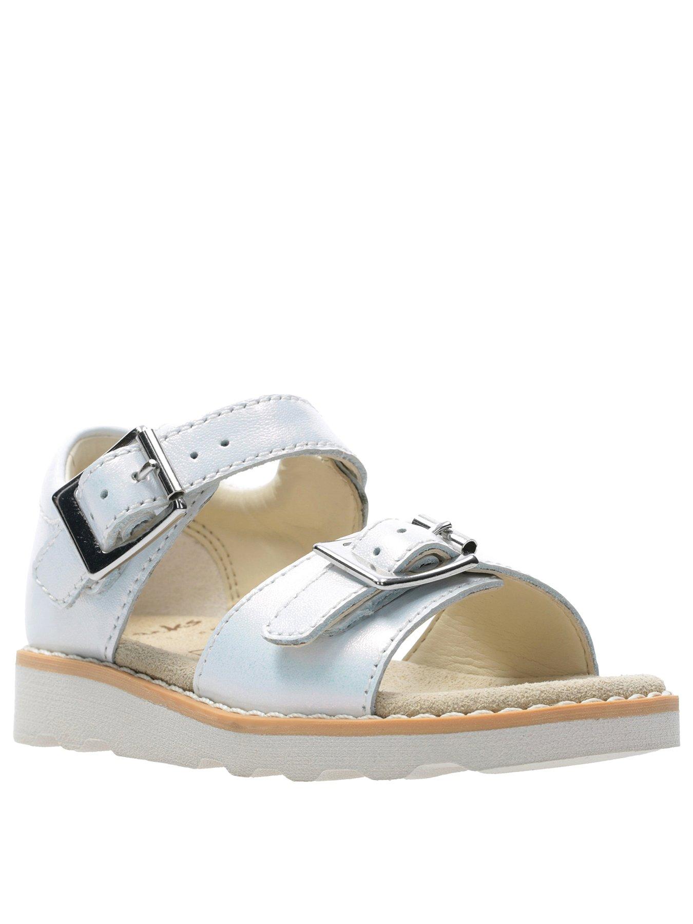 clarks girls white sandals