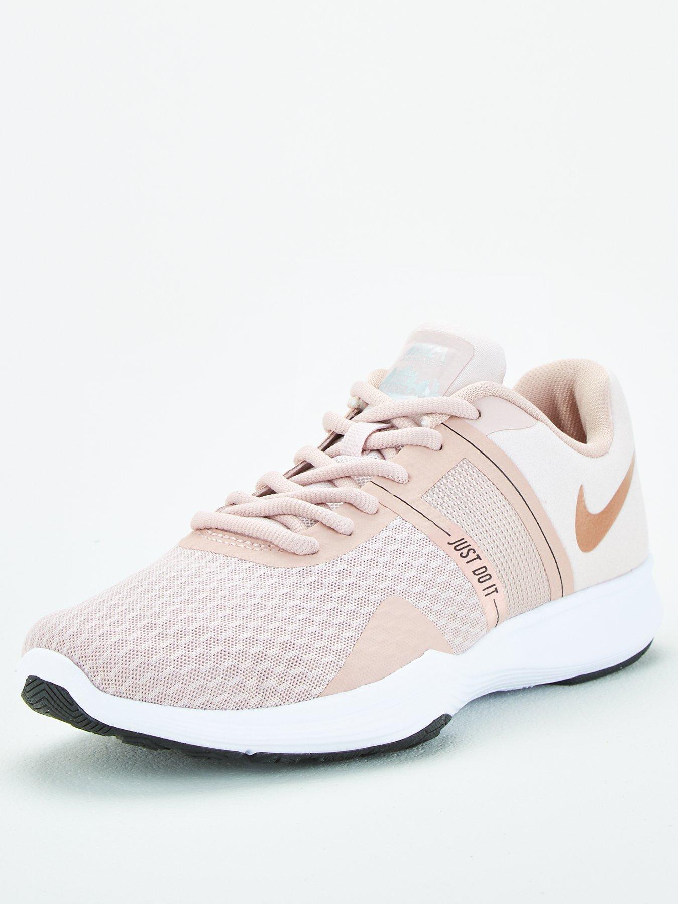 nike train pink city trainer 2 trainers