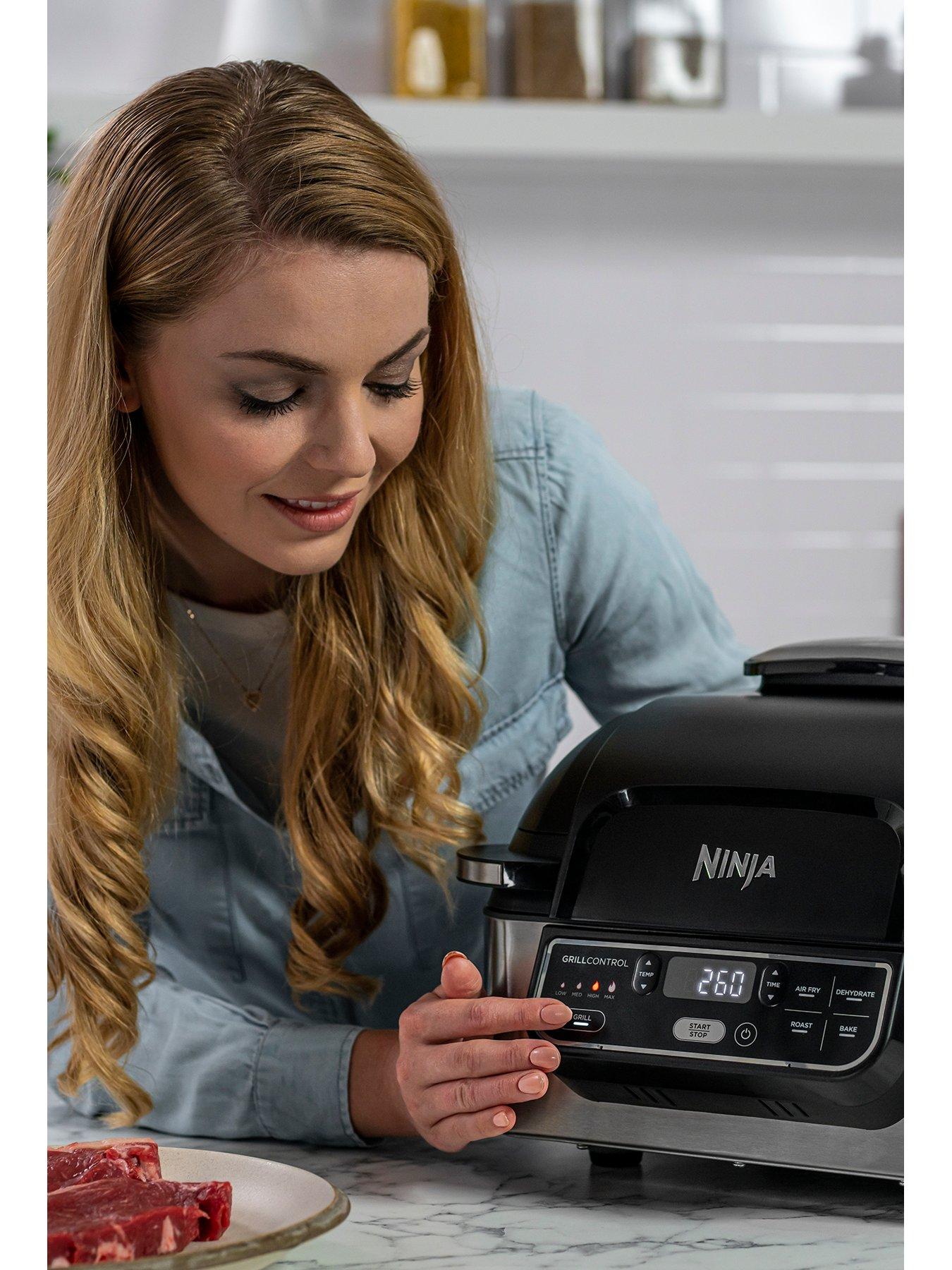 Ninja Foodi AG301UK 5-in-1 Health Grill & Air Fryer