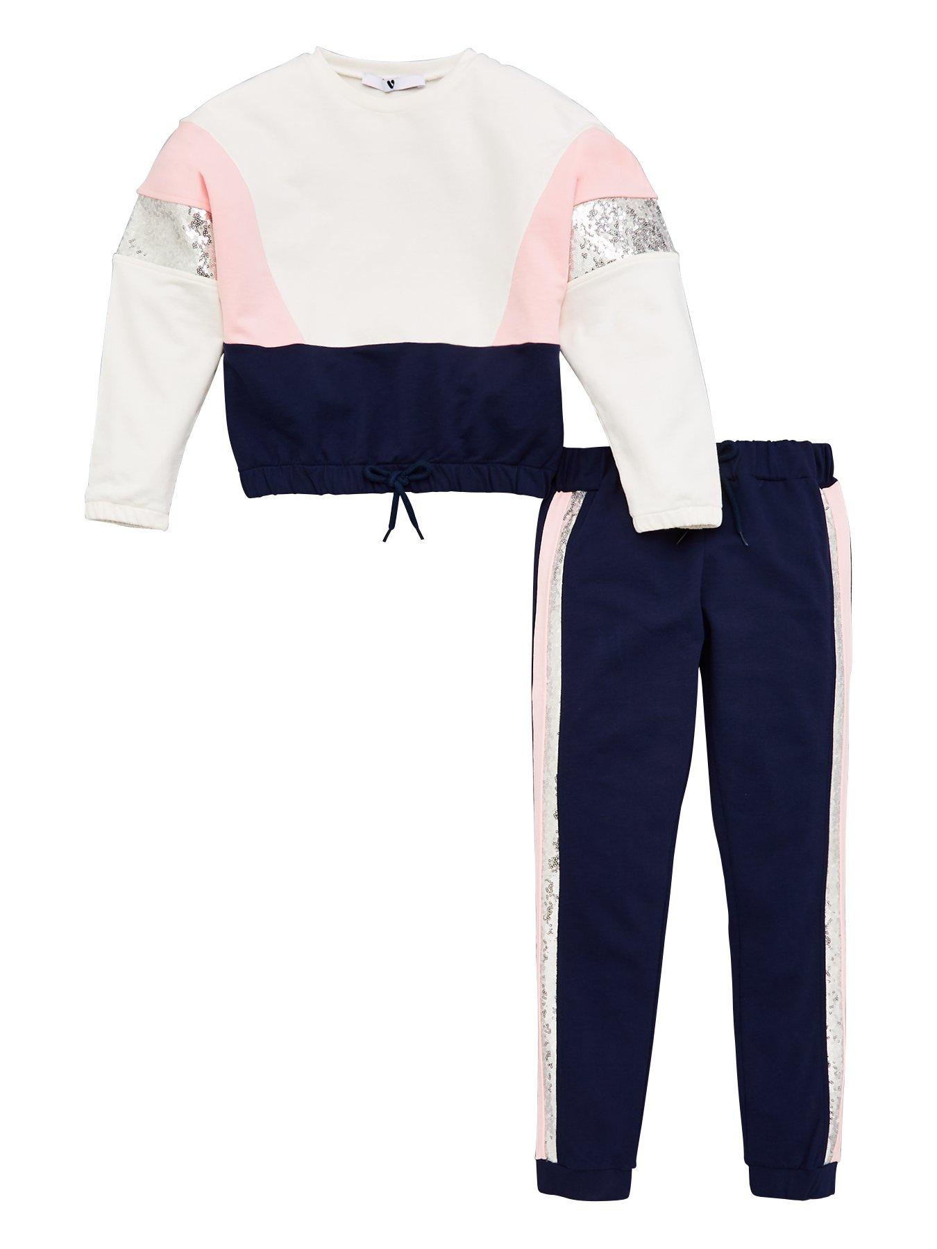 very girls tracksuit