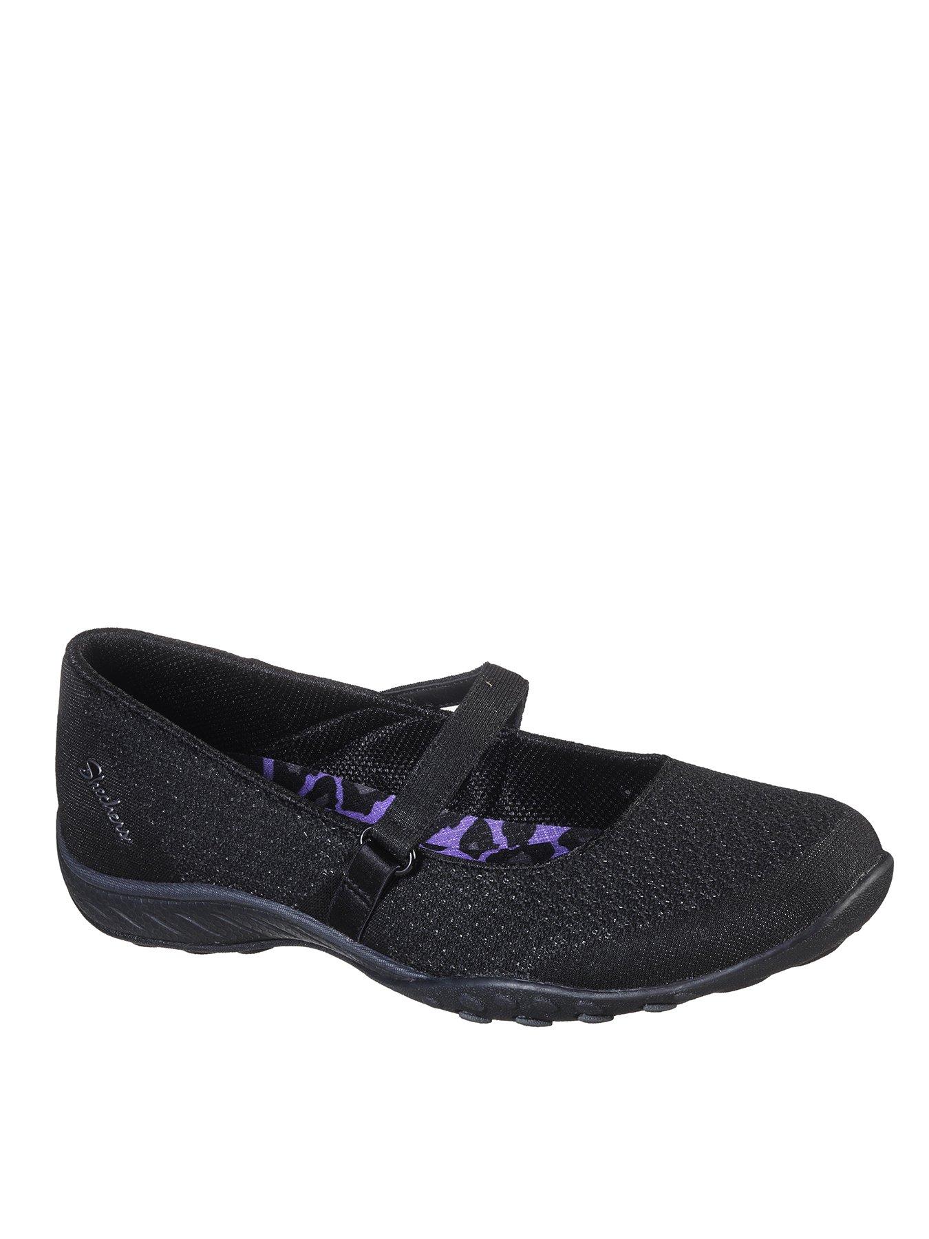 skechers breathe easy black