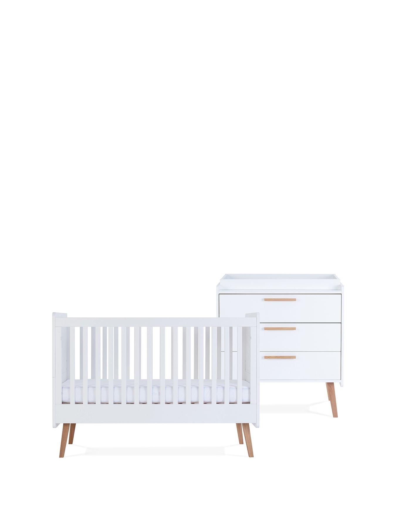 Silver Cross Brighton Cot Bed & Dresser review