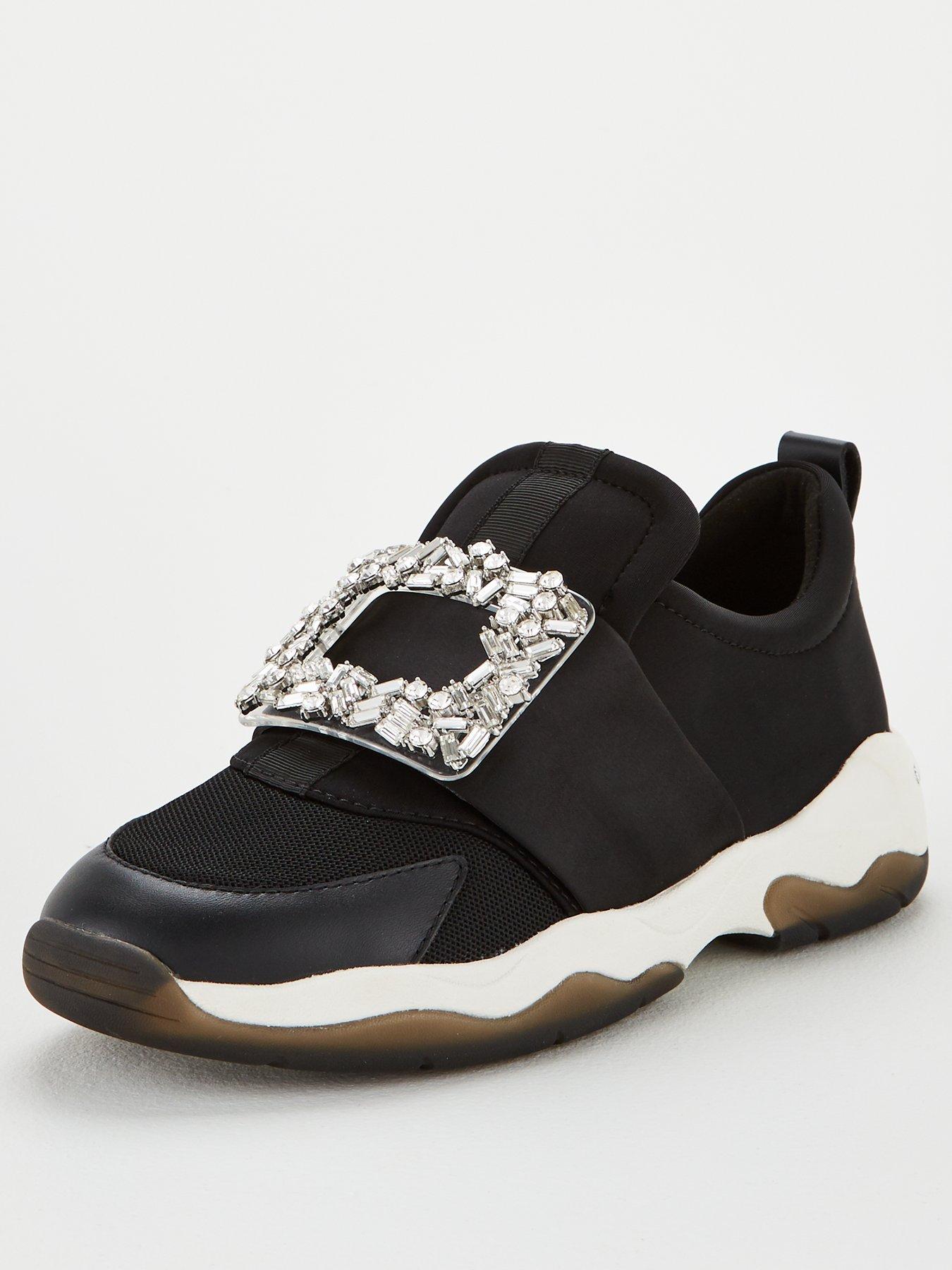 best hiking boots under 200