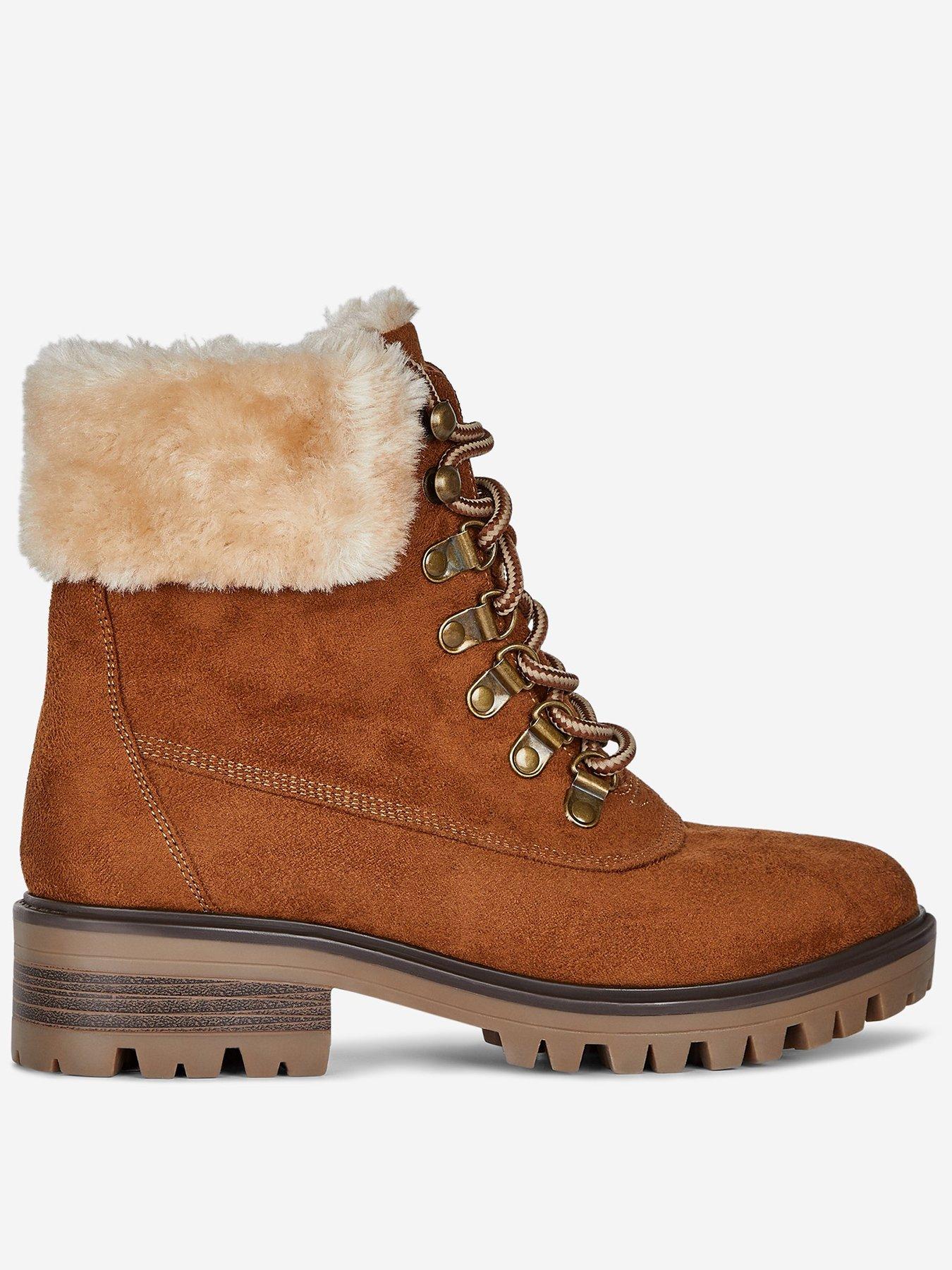 hiker boots with fur