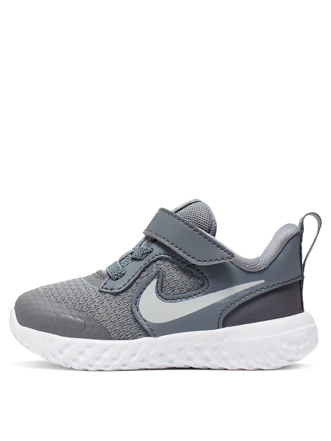 Nike Revolution 5 Infant Trainers 