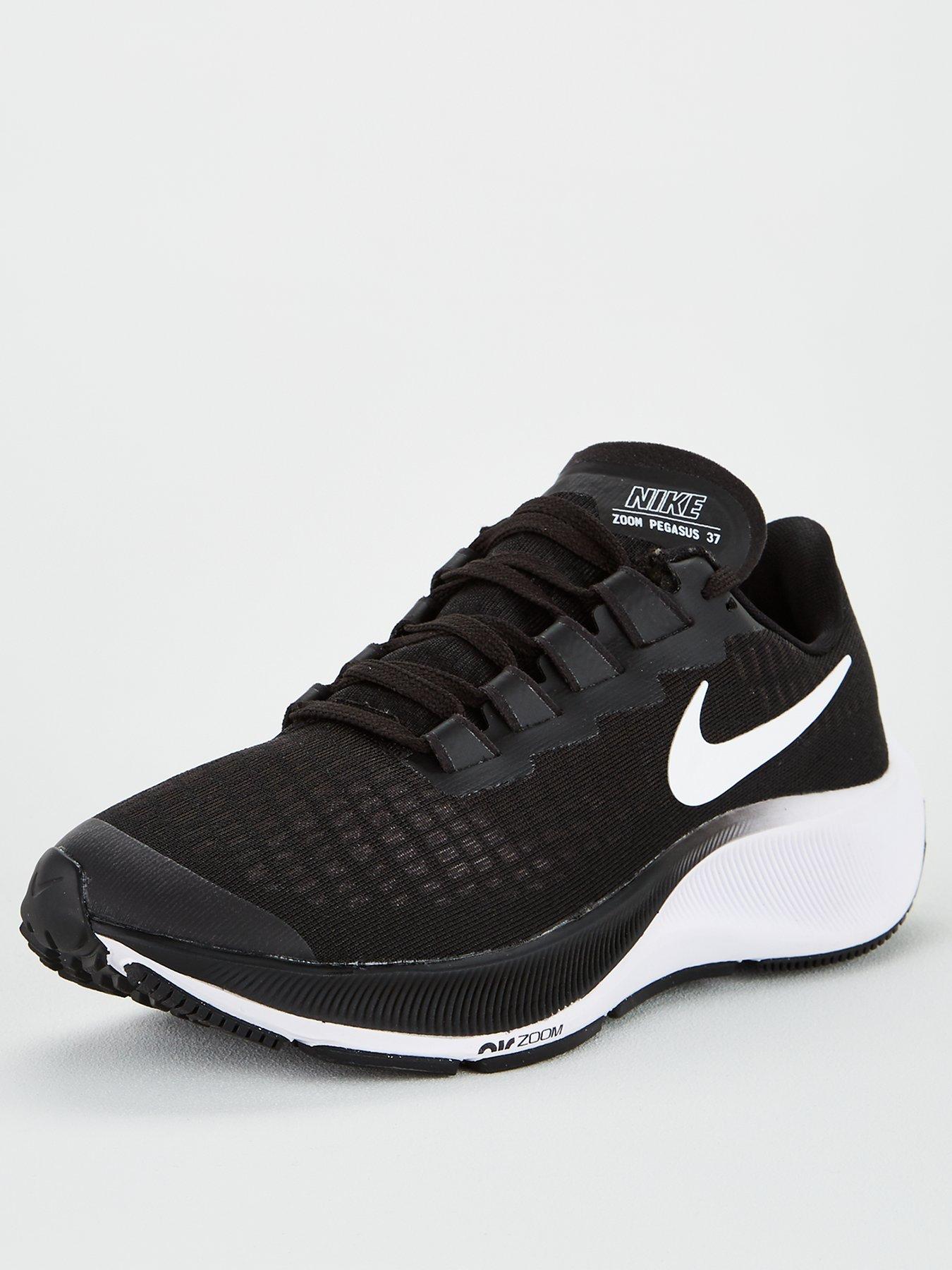 nike zoom pegasus junior