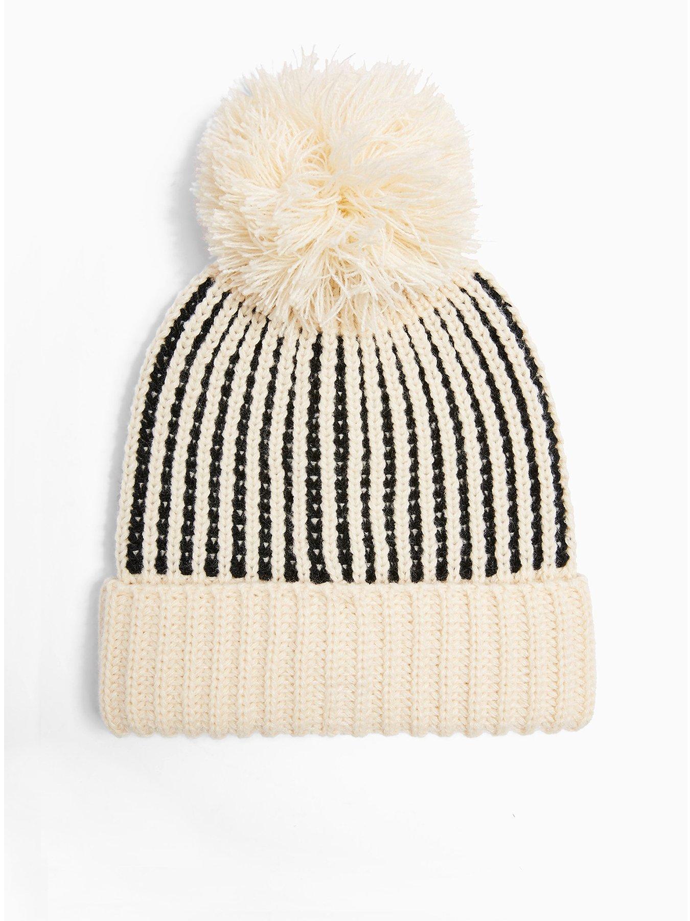 Topshop Plaited Knit Pom Pom Hat review