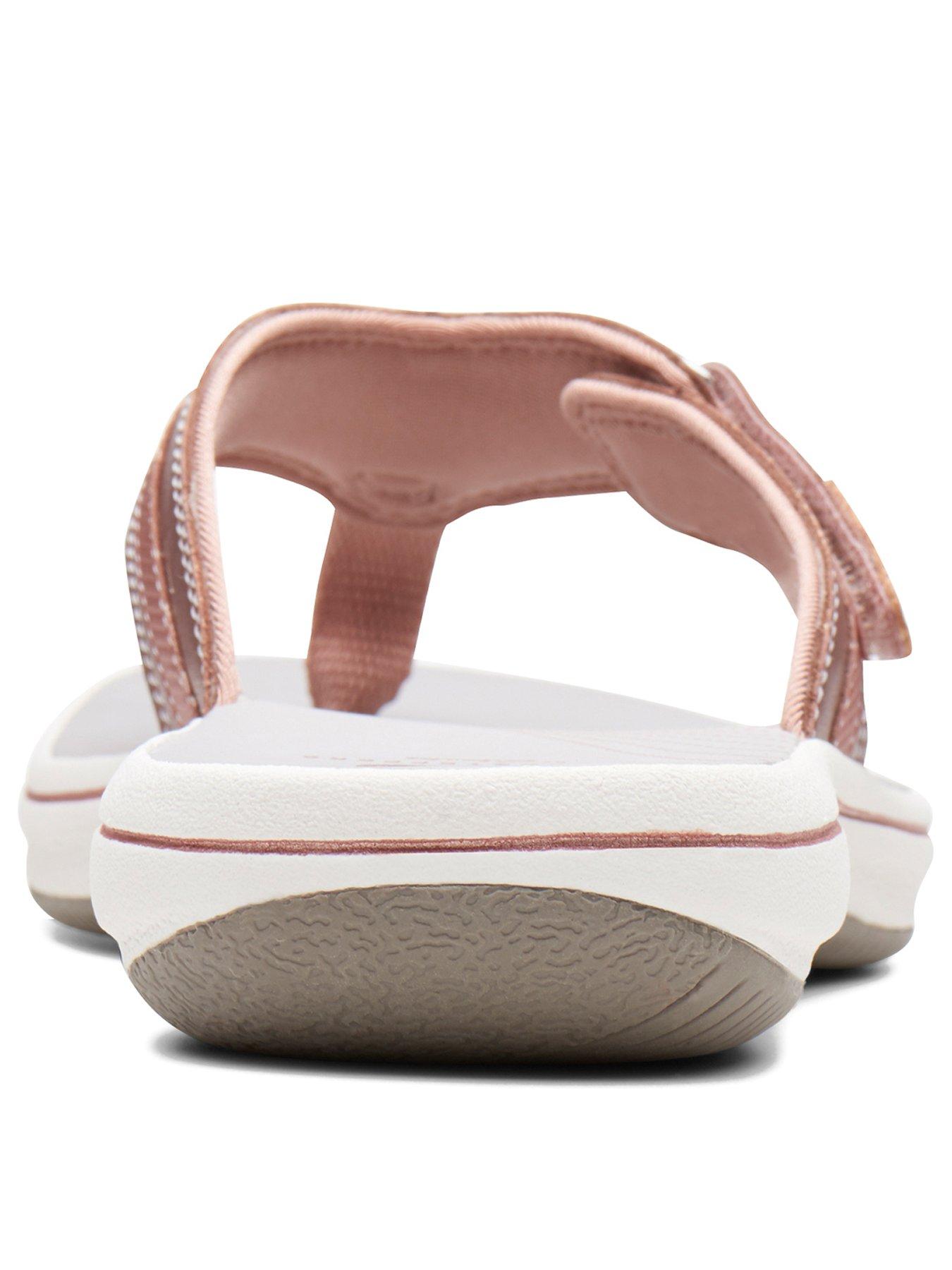 clarks rose gold flip flops