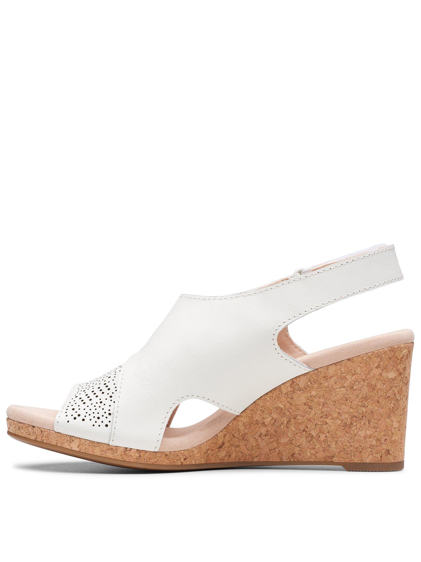 clarks lafley joy leather sandal