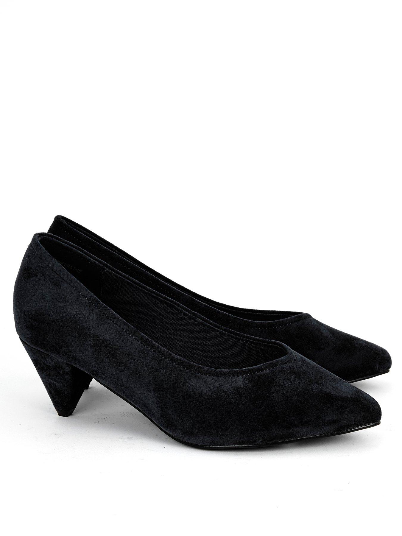 extra wide court shoes