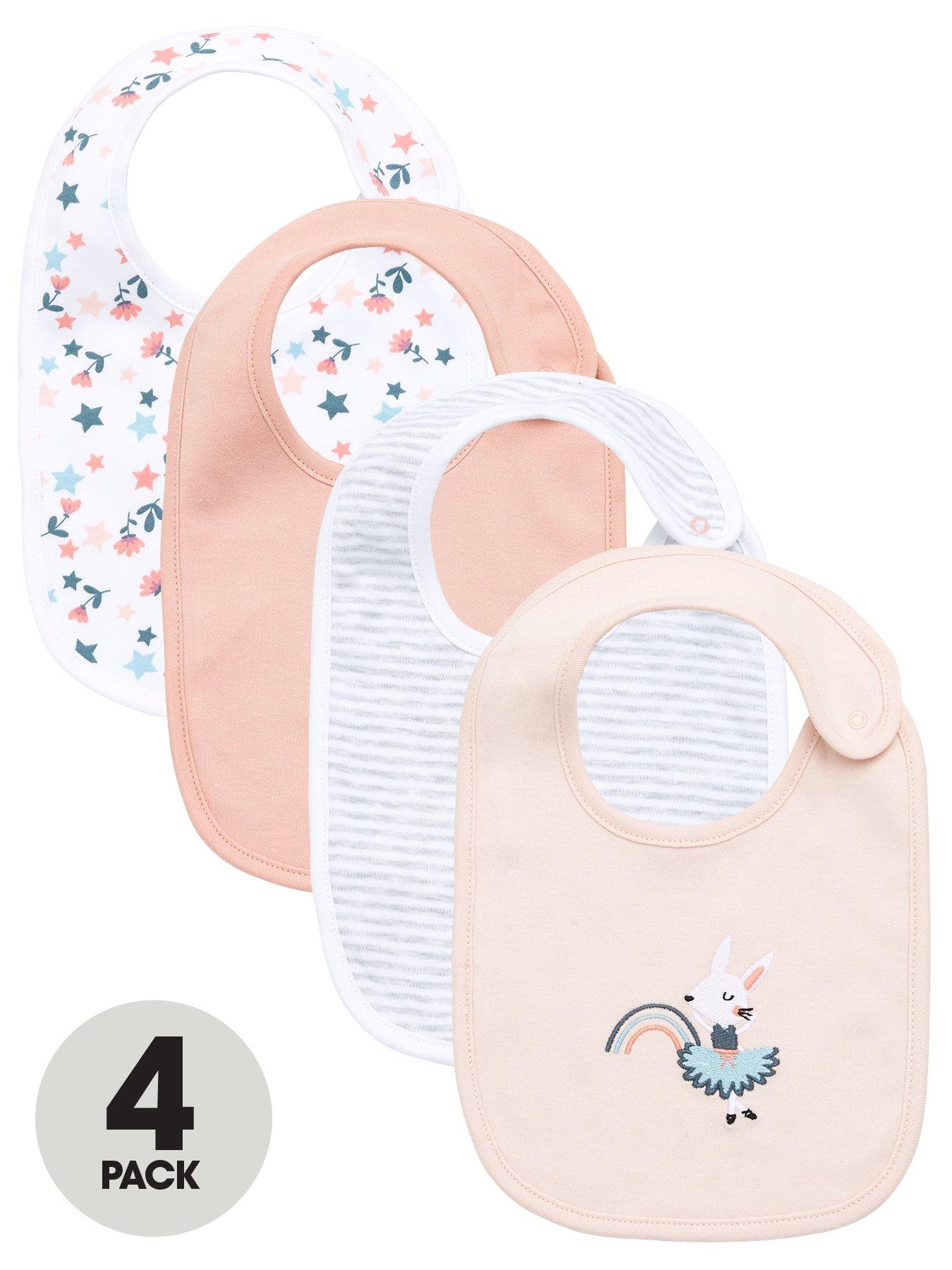 girls in bibs