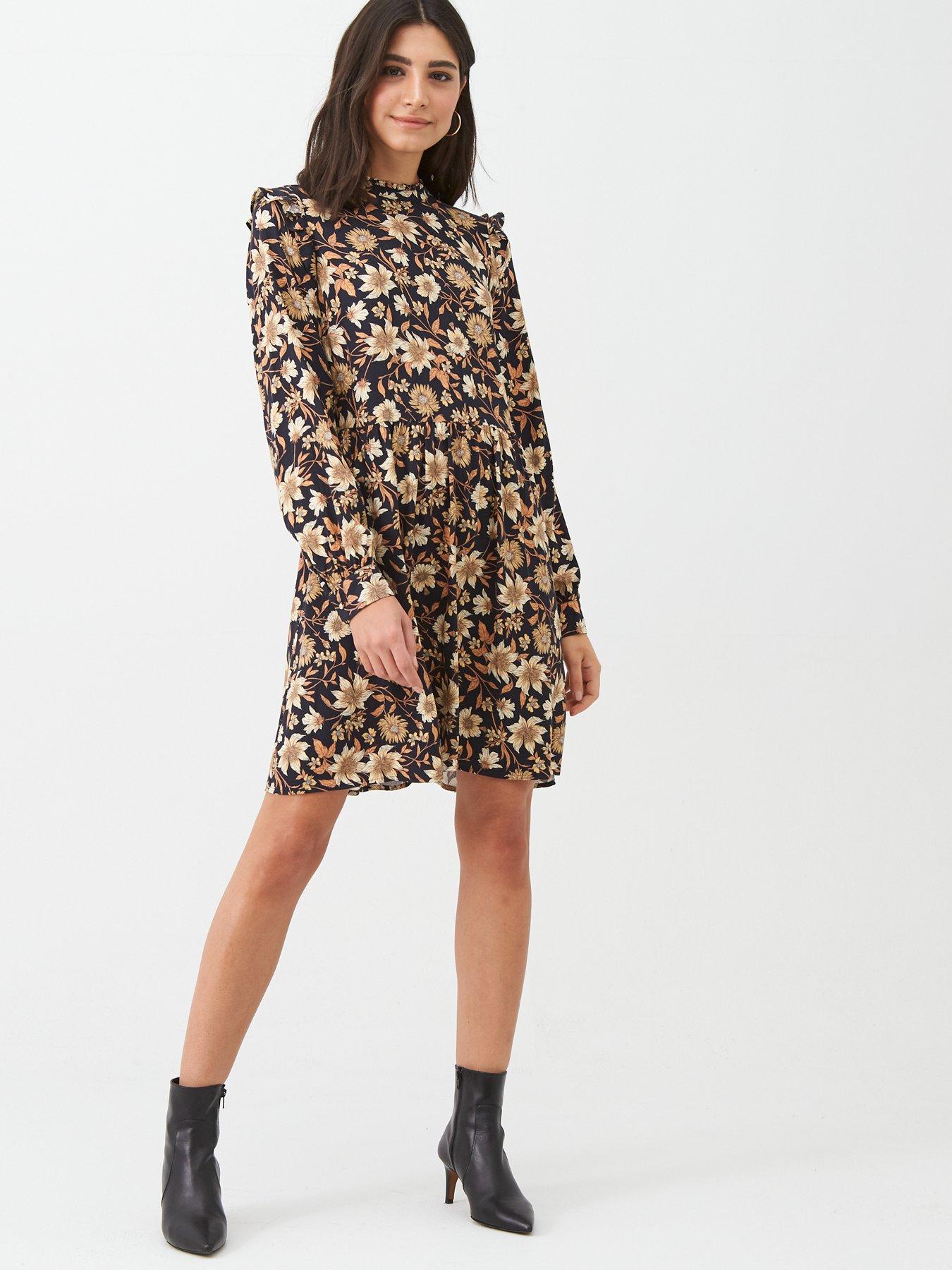 warehouse daisy mini tea dress