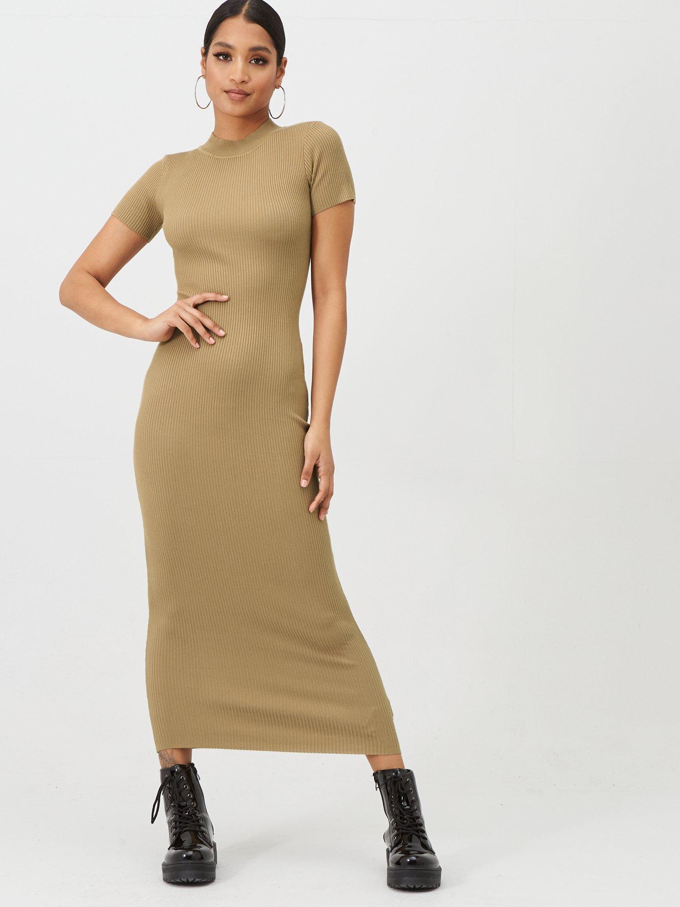 crew neck maxi dress