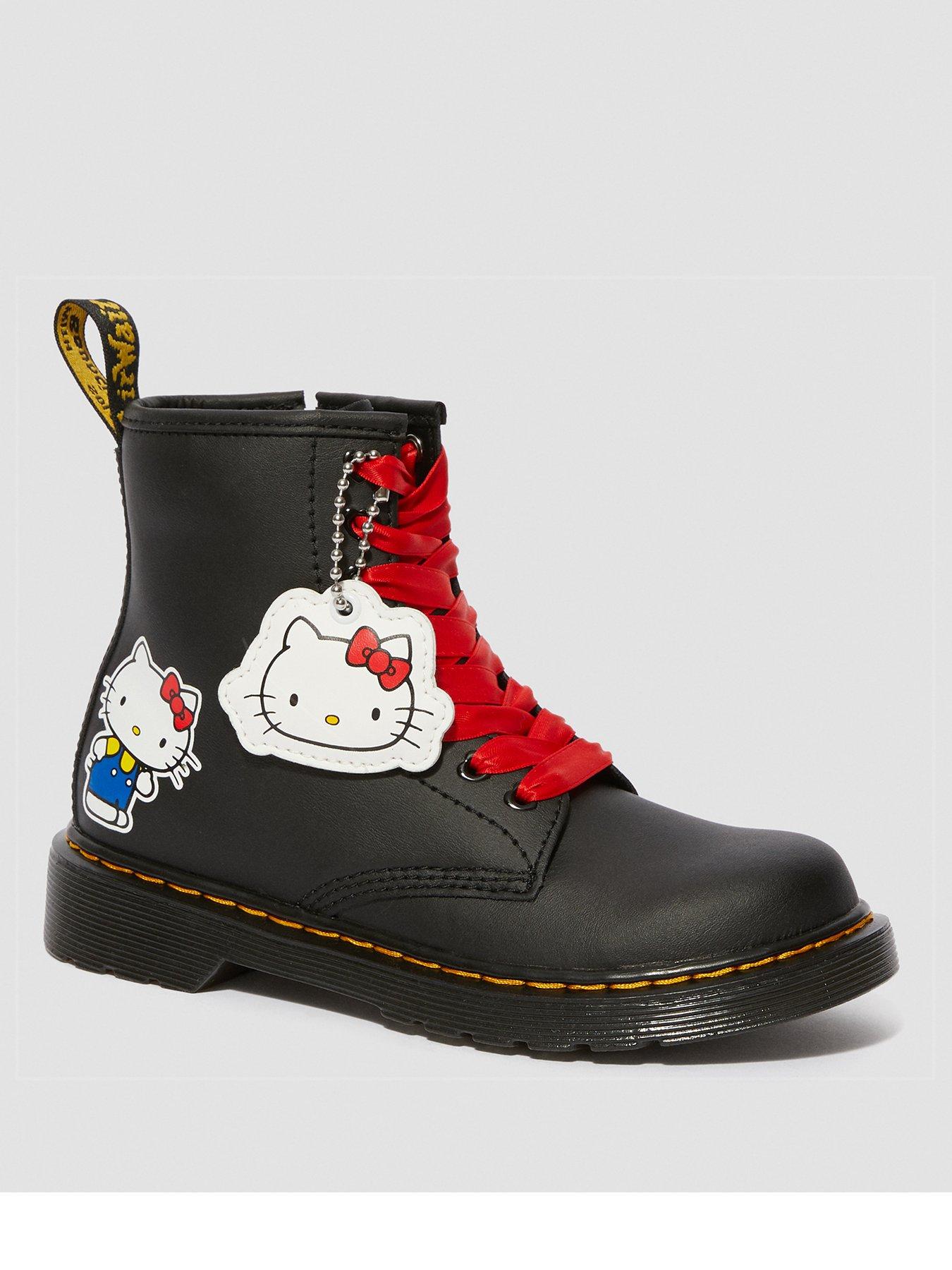 Dr Martens Girls 1460 Printed Hello Kitty 8 Lace Boot review