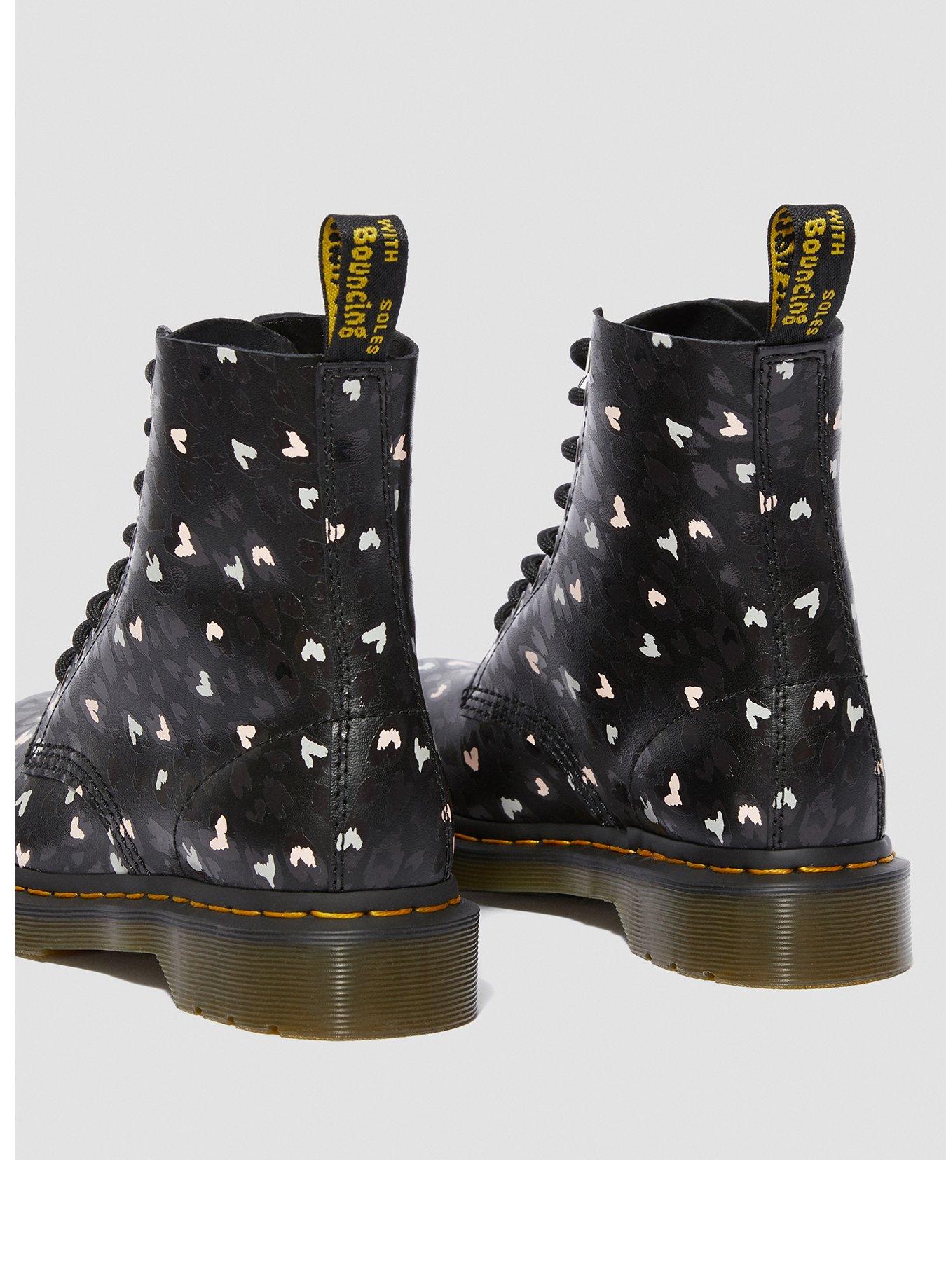 1460 pascal heart boots