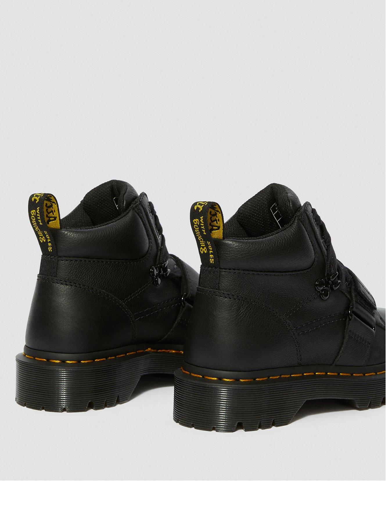 dr martens zuma flat chunky leather boots in black