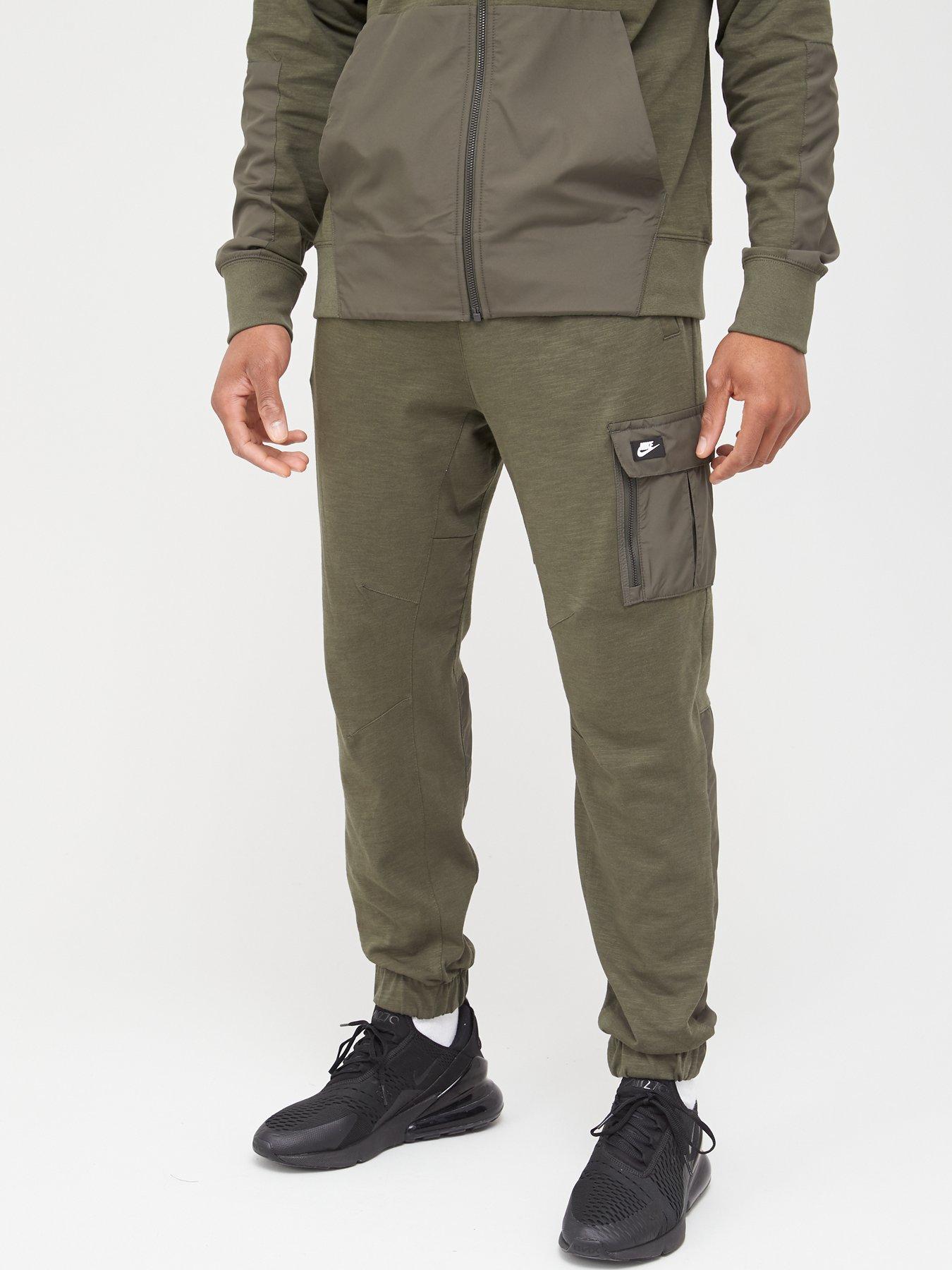 nike lightweight utility cargo joggers in khaki