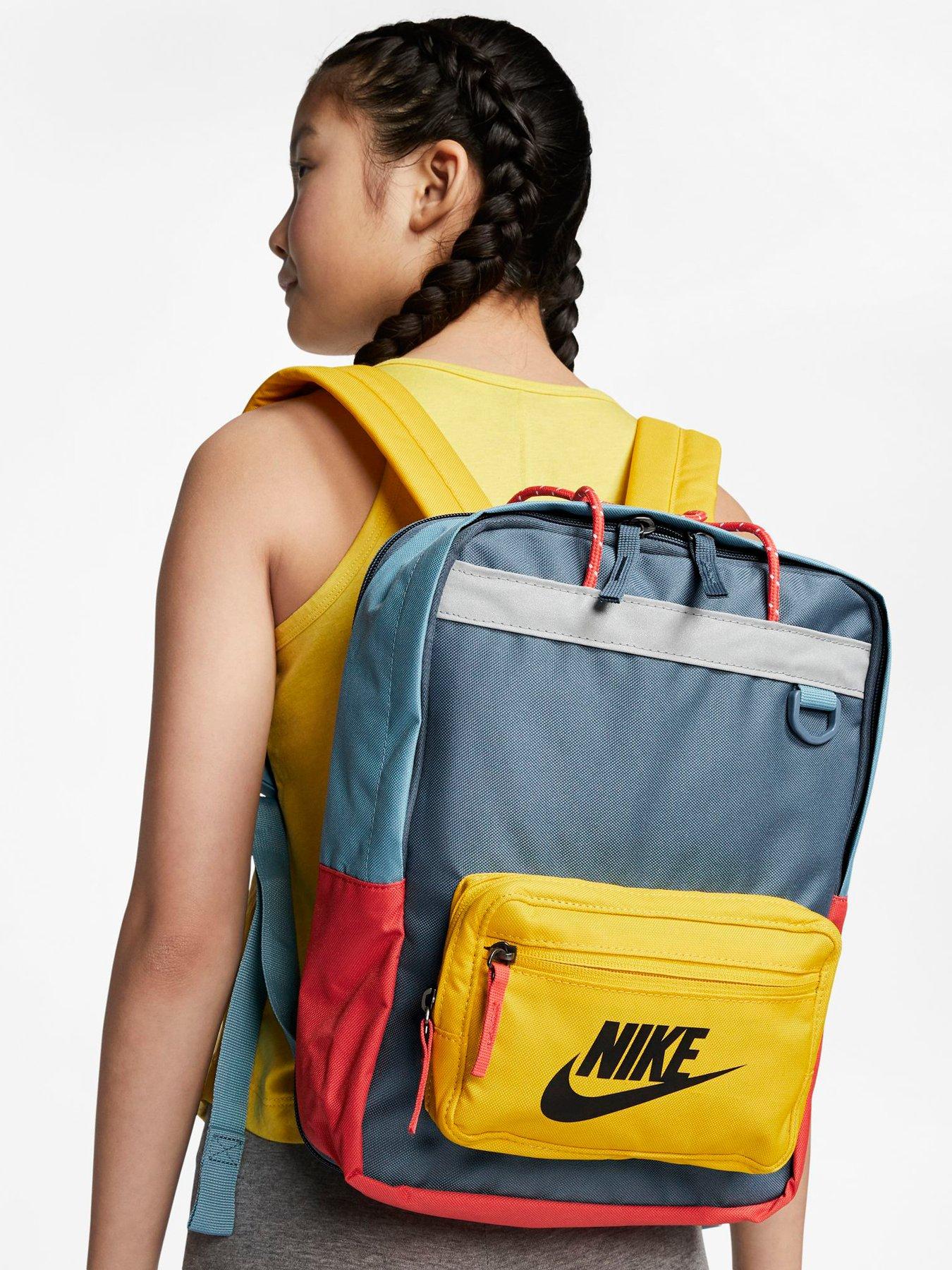 nike tanjun graphic backpack