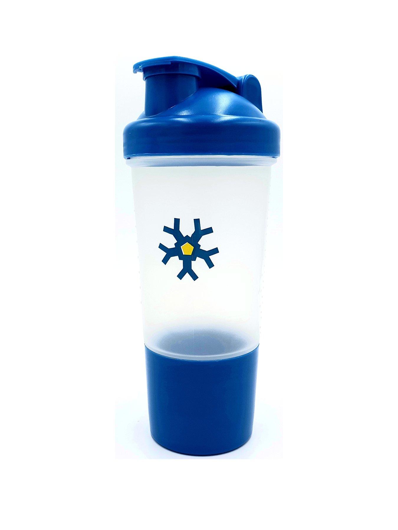 celebrity-slim-blue-winter-shaker