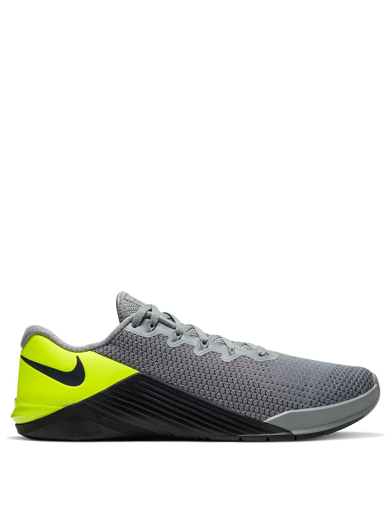 nike metcon size 6