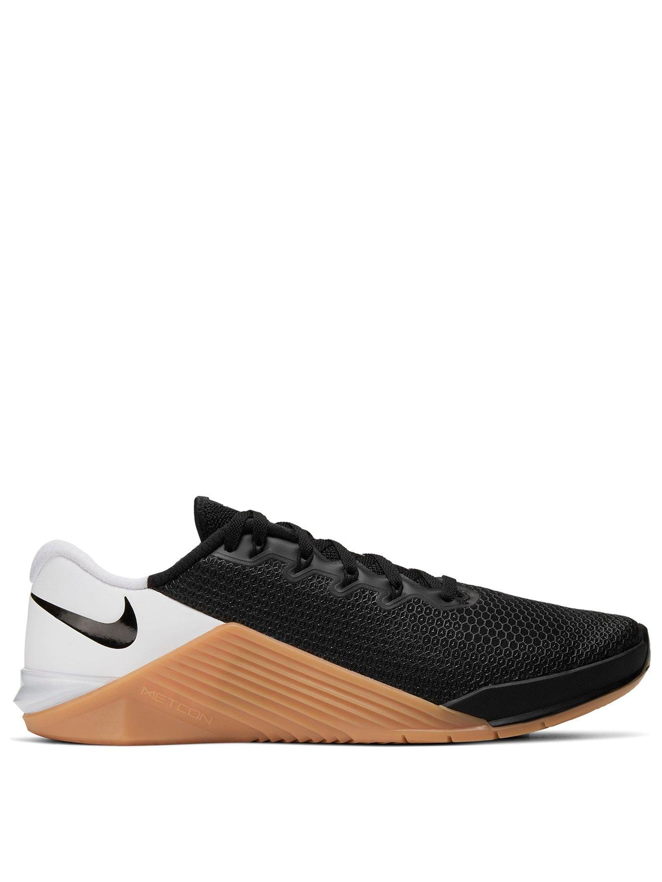 nike metcon black and white