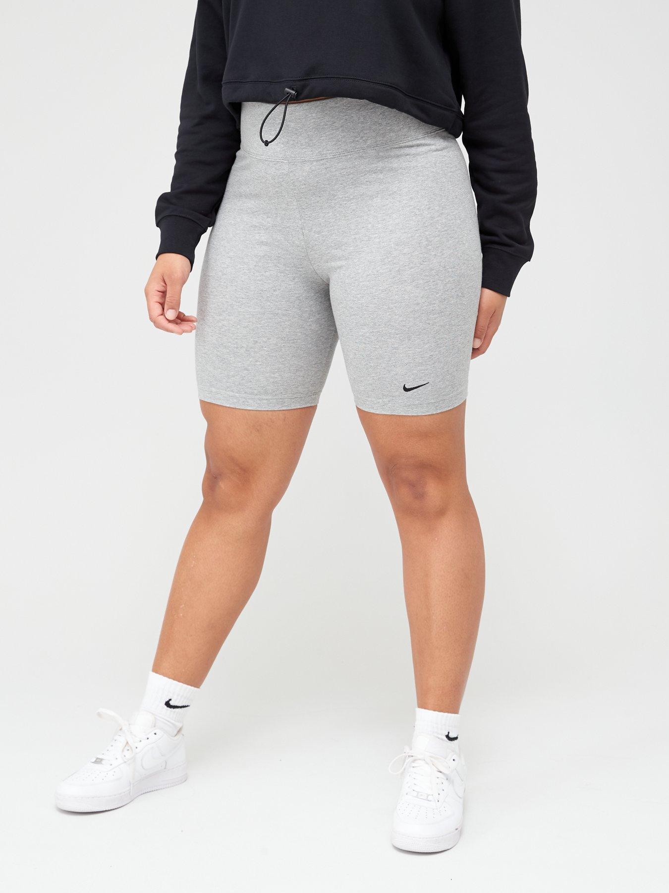 nike leg a see shorts uk