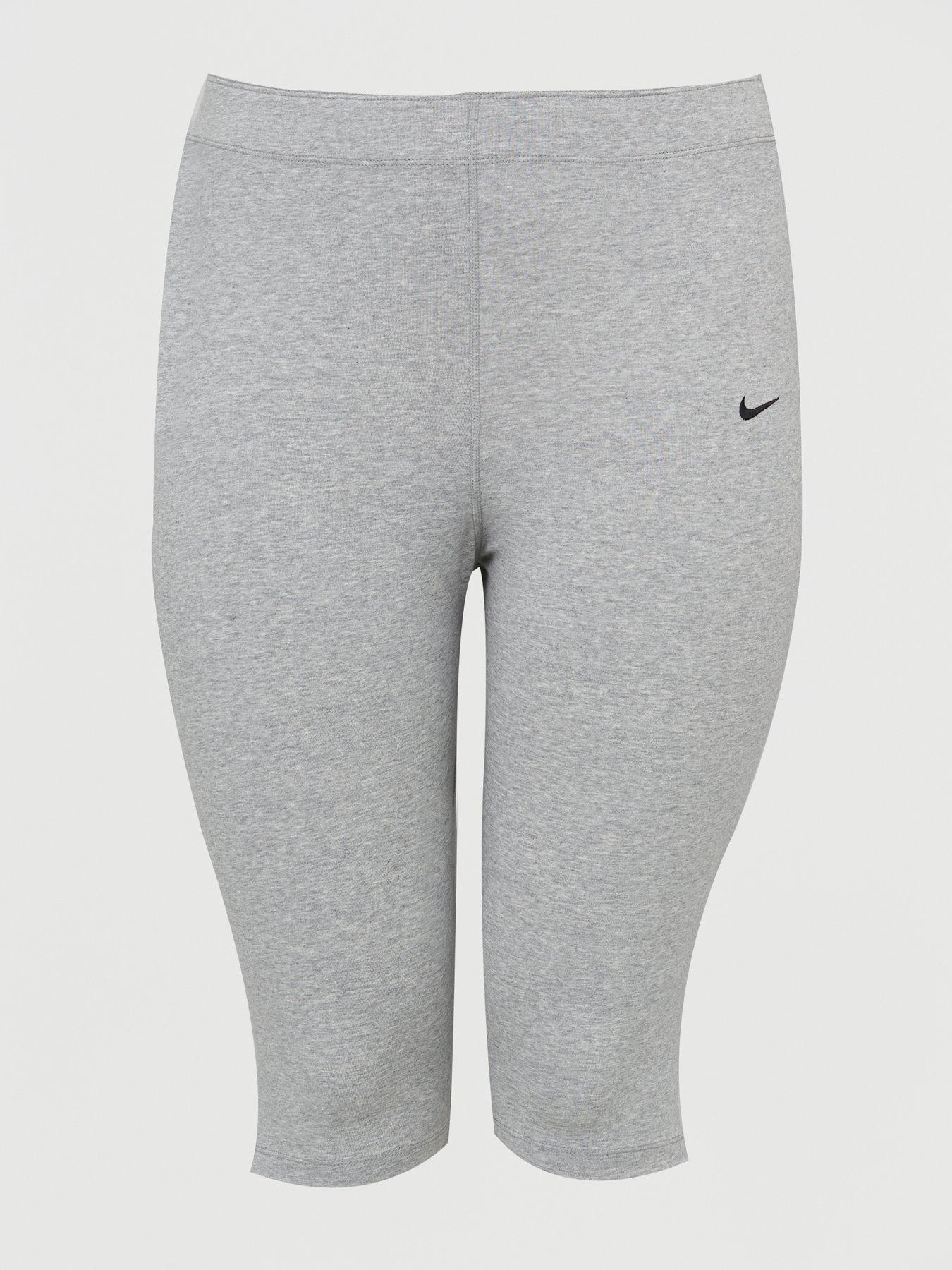 nike knee length tights