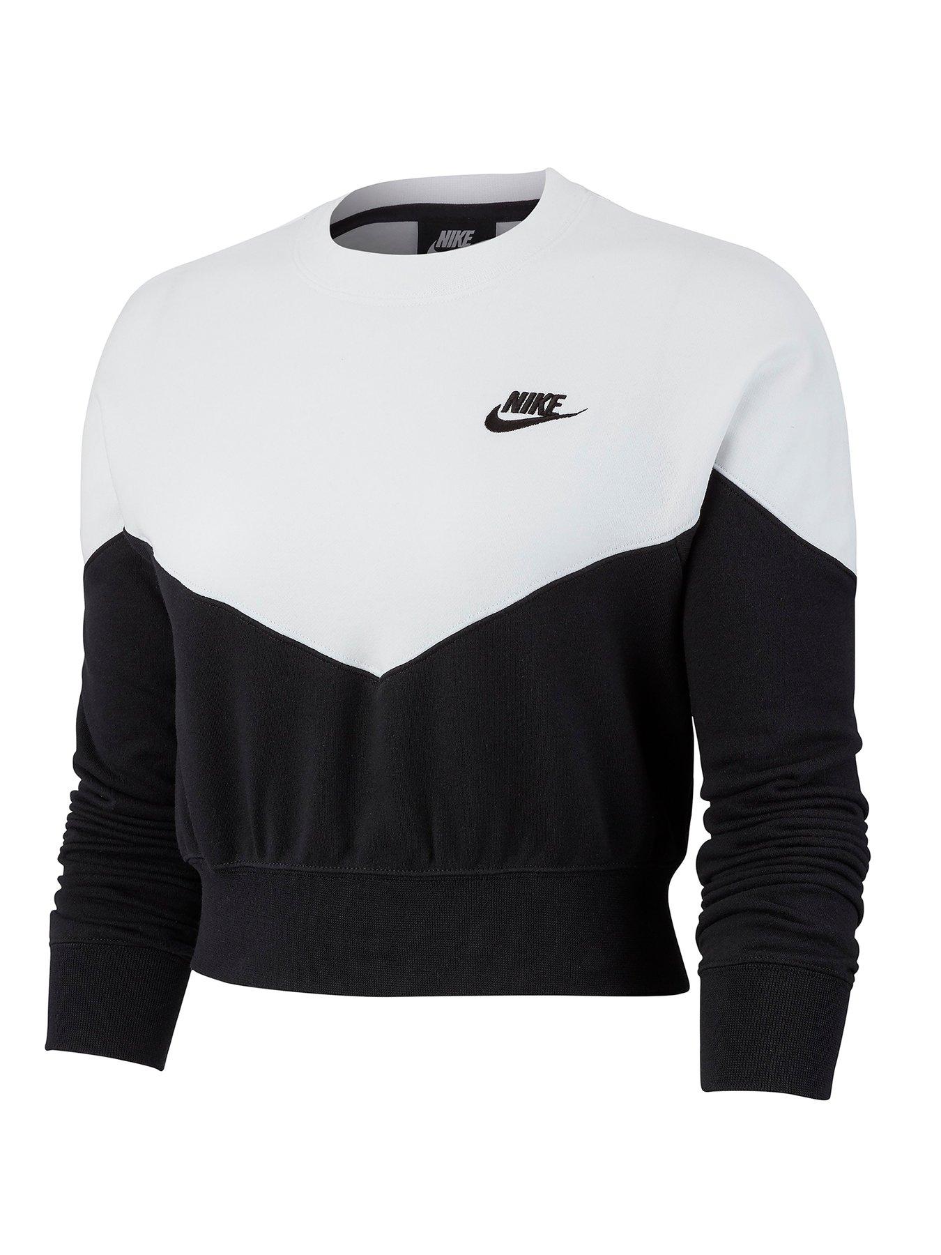 black nike cropped sweatshirt