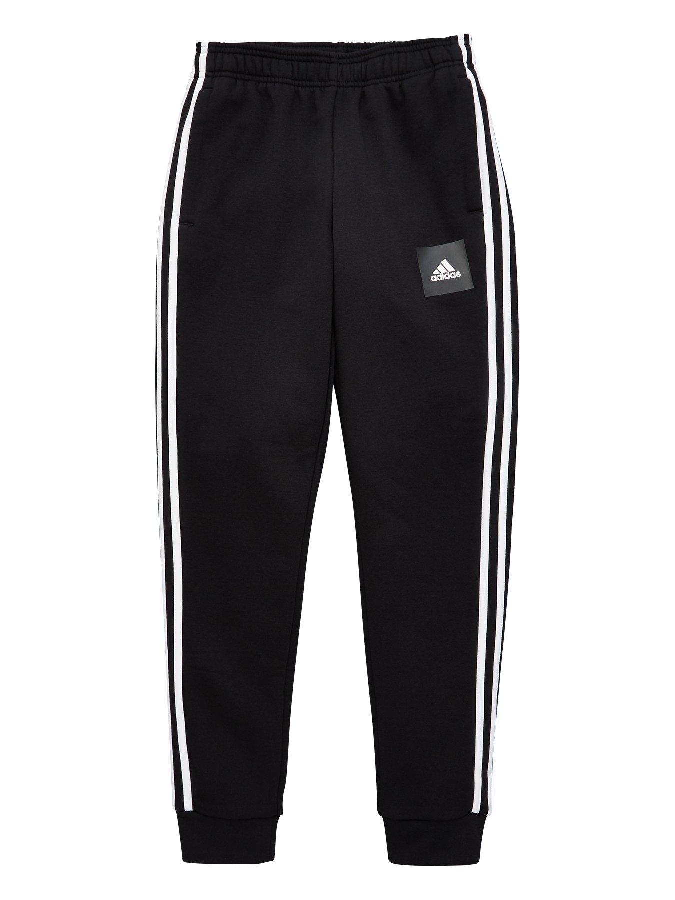 the brand with the 3 stripes pants