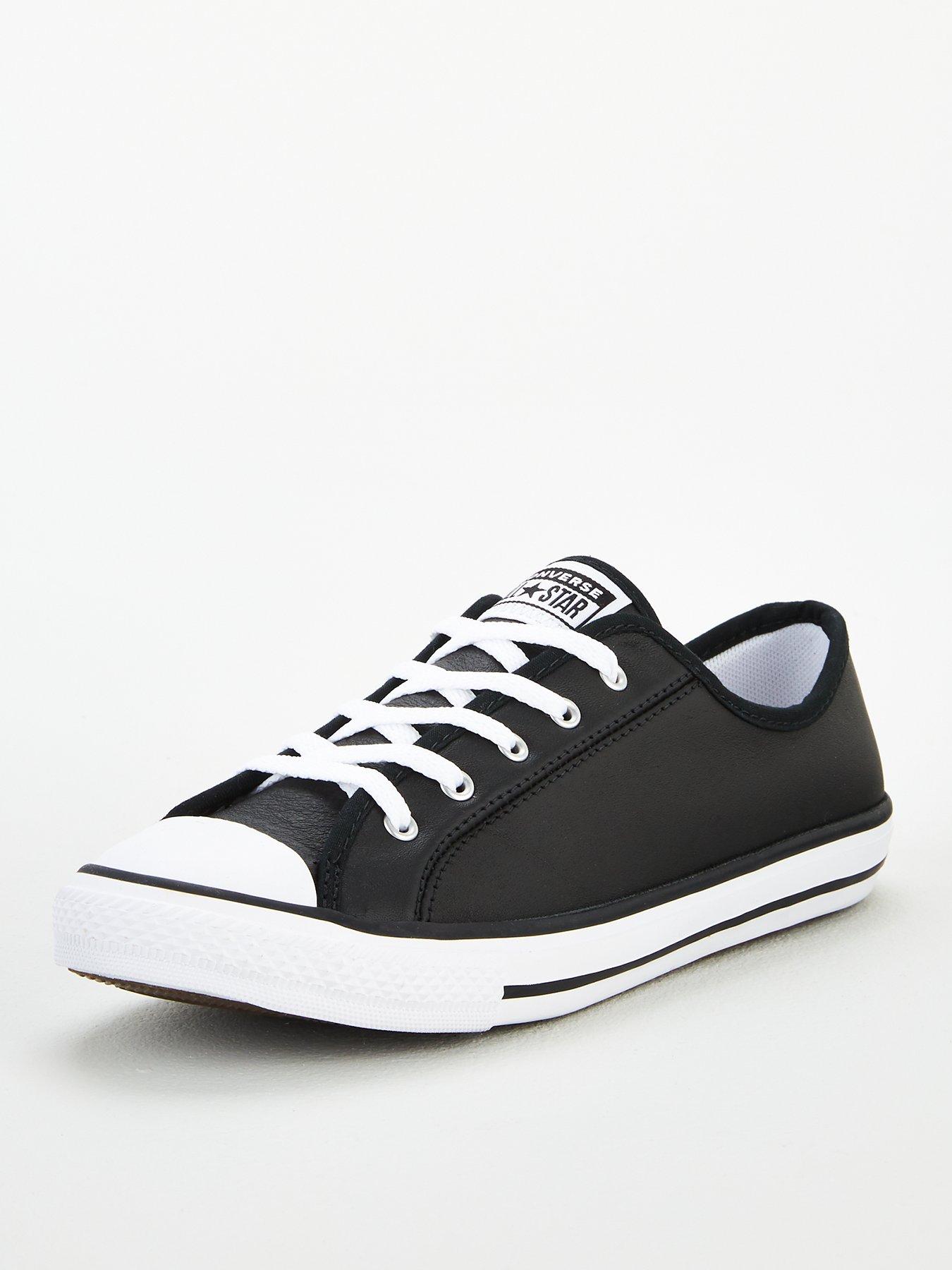 chuck taylor dainty leather