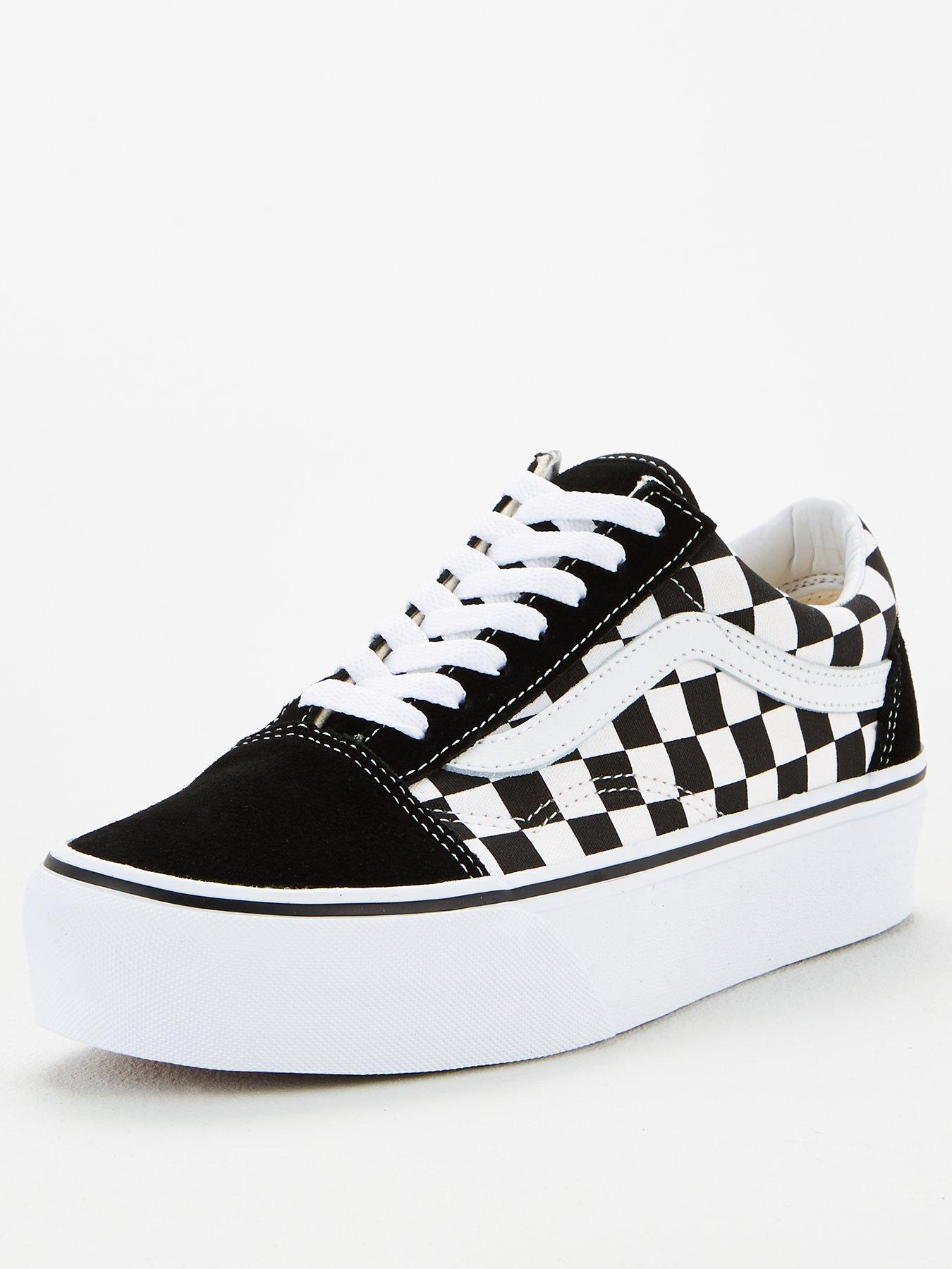 undefined Womens Old Skool Platform Trainers - Black/White