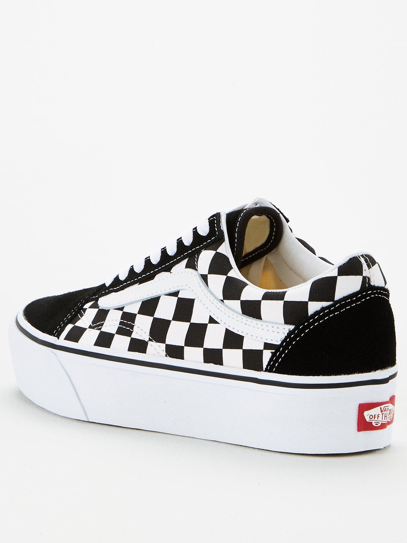 Old skool vans outlet womens black and white