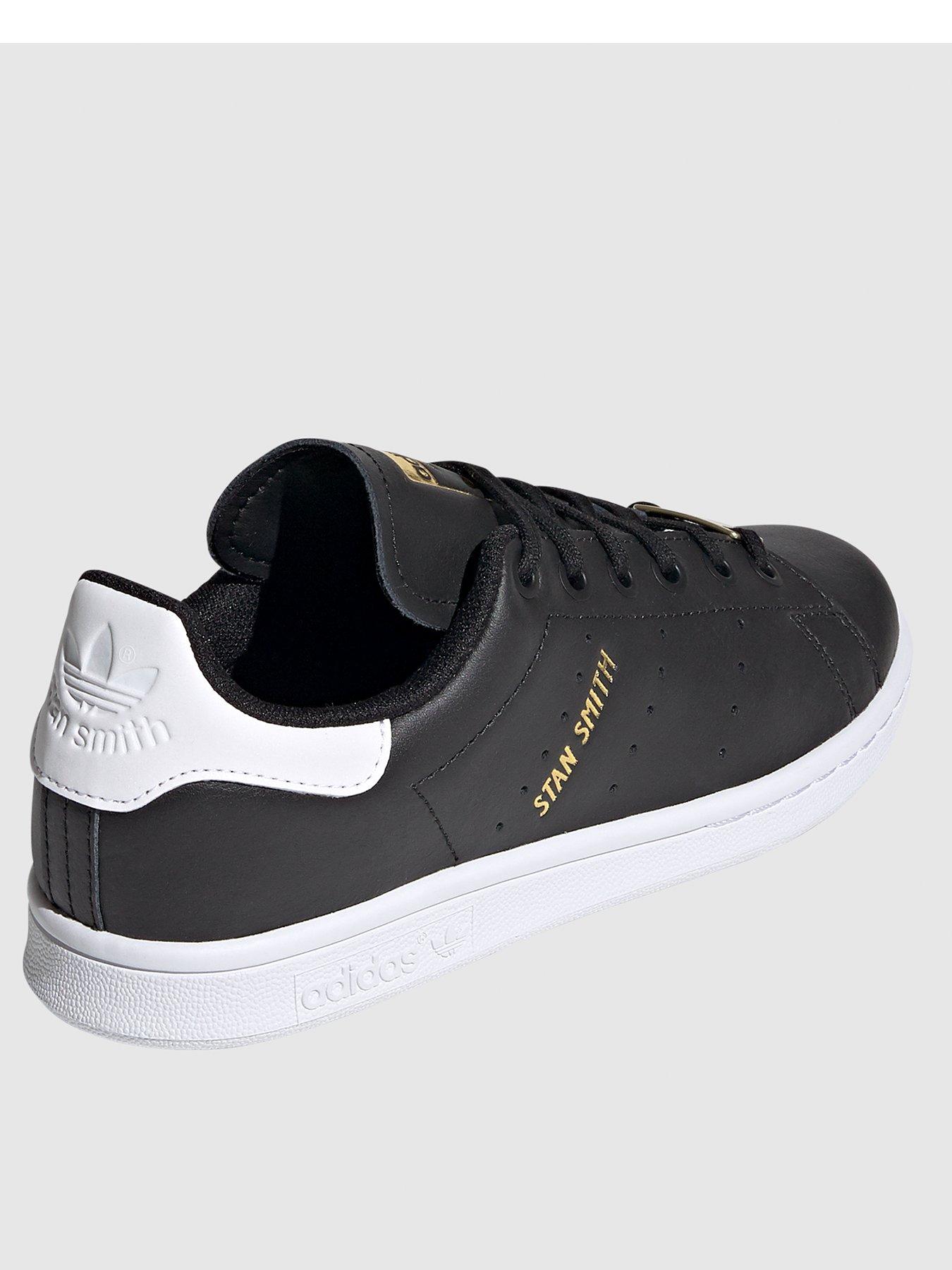 stan smith black junior