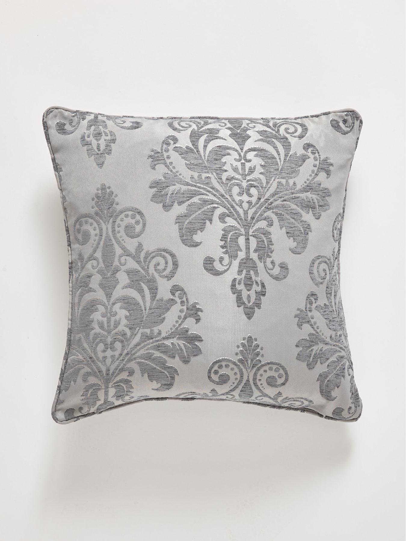 Damask Cushion review