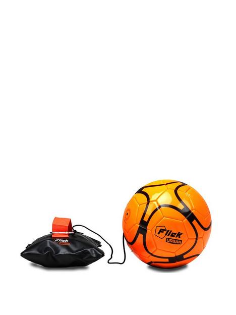 football-flick-urban-return-ball