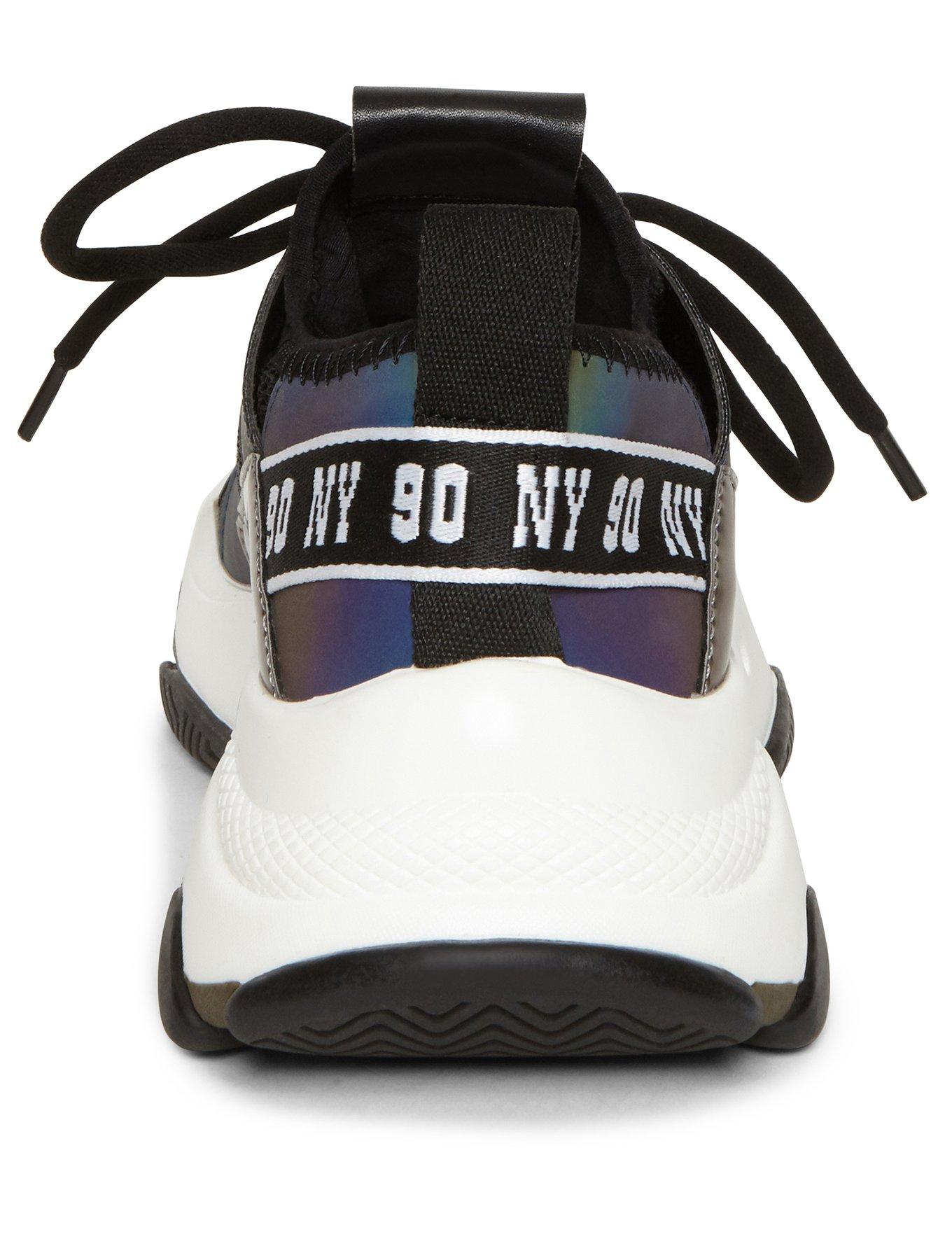 steve madden credit metallic multi