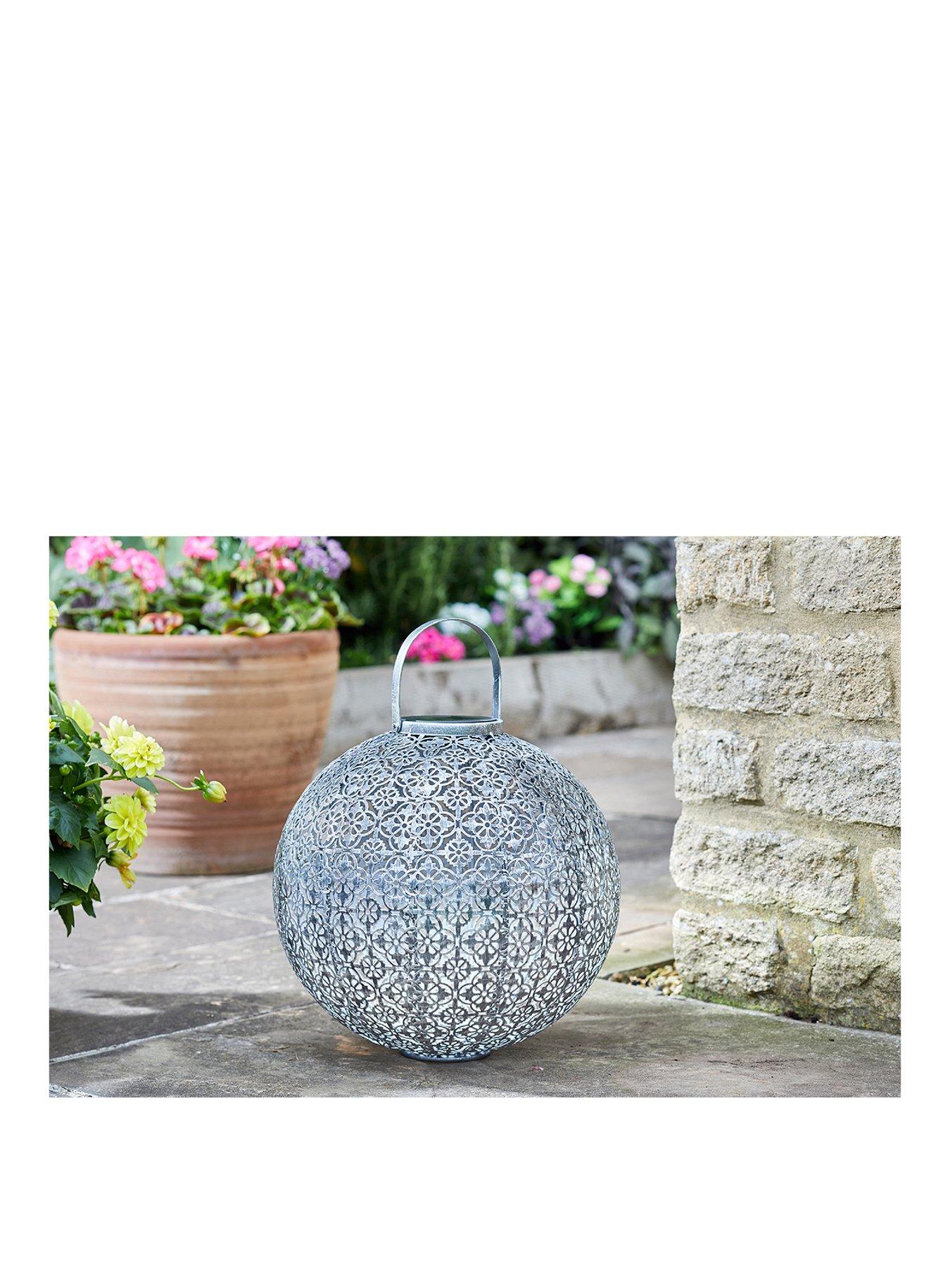 Solar powered on sale damasque lantern