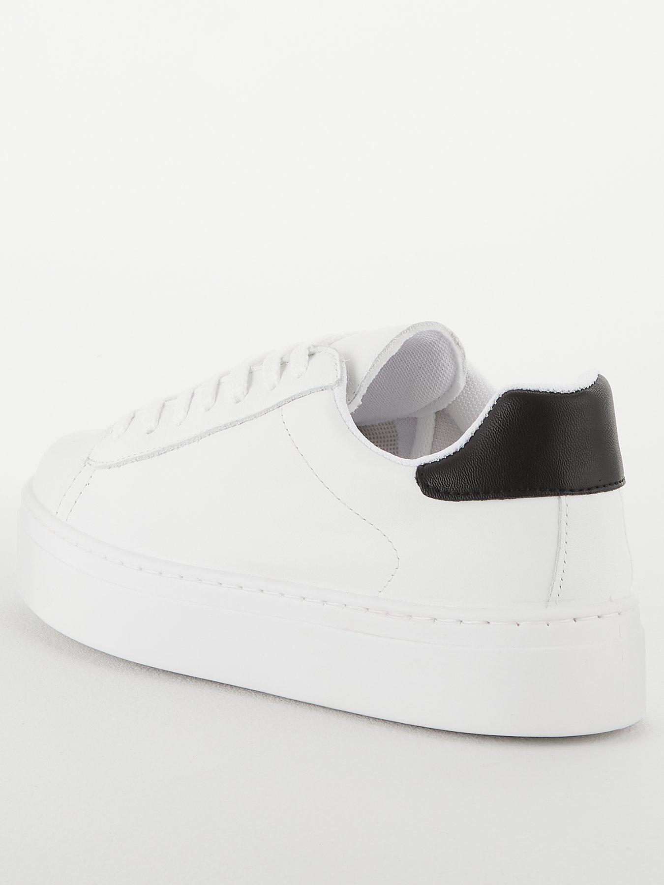 white flatforms uk