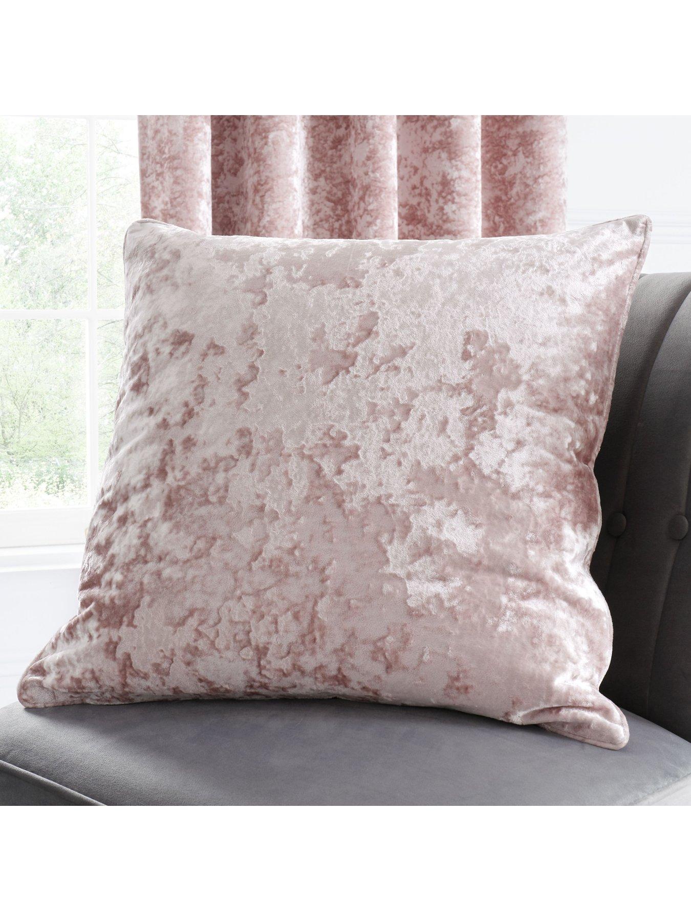 Catherine Lansfield Crushed Velvet Cushion